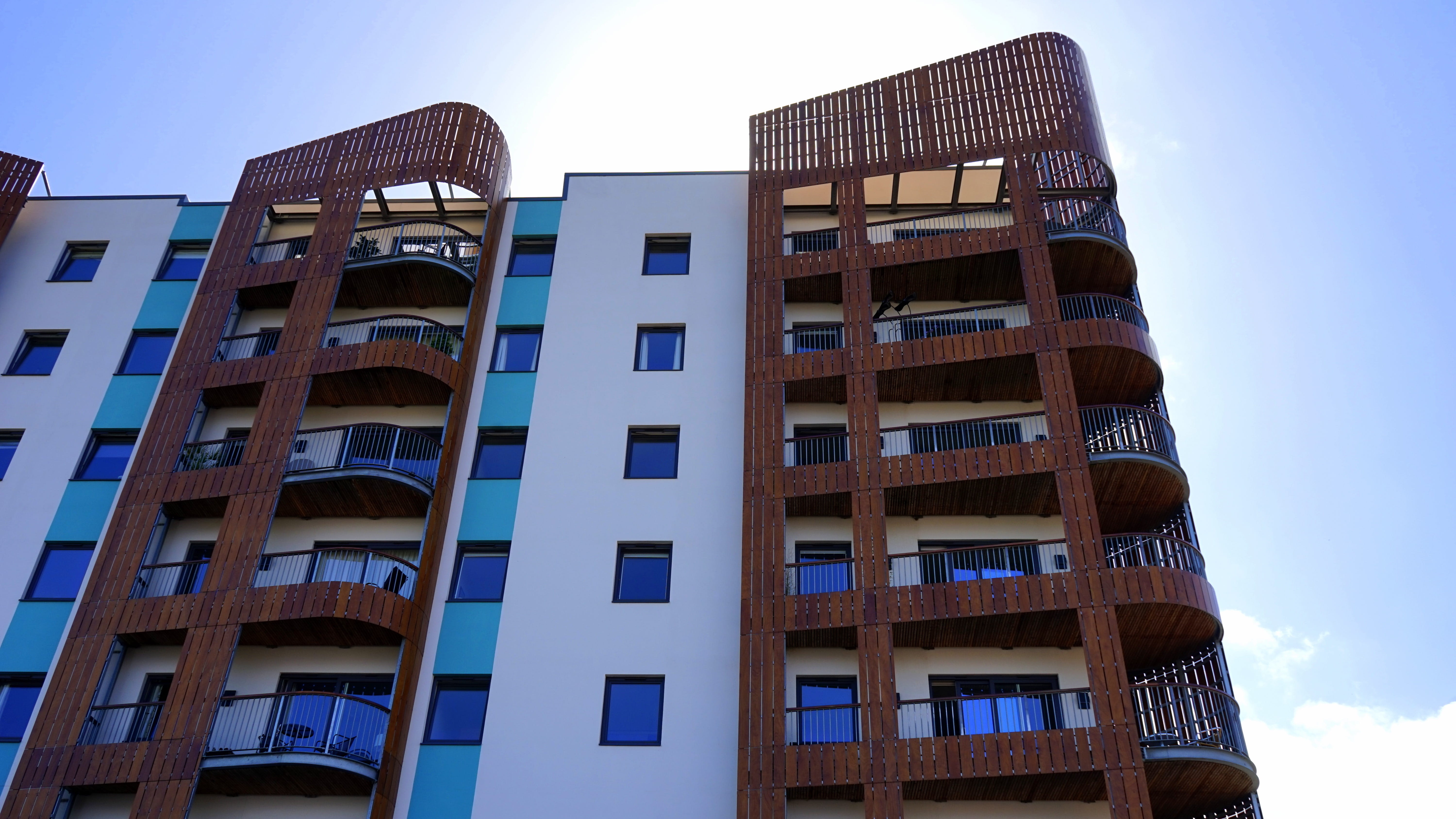 apartment, residential district, tower, blue, day, residential, wall, low angle shot, skyscraper, skyline, building, blue sky, new, exterior, glass items, HD Wallpaper