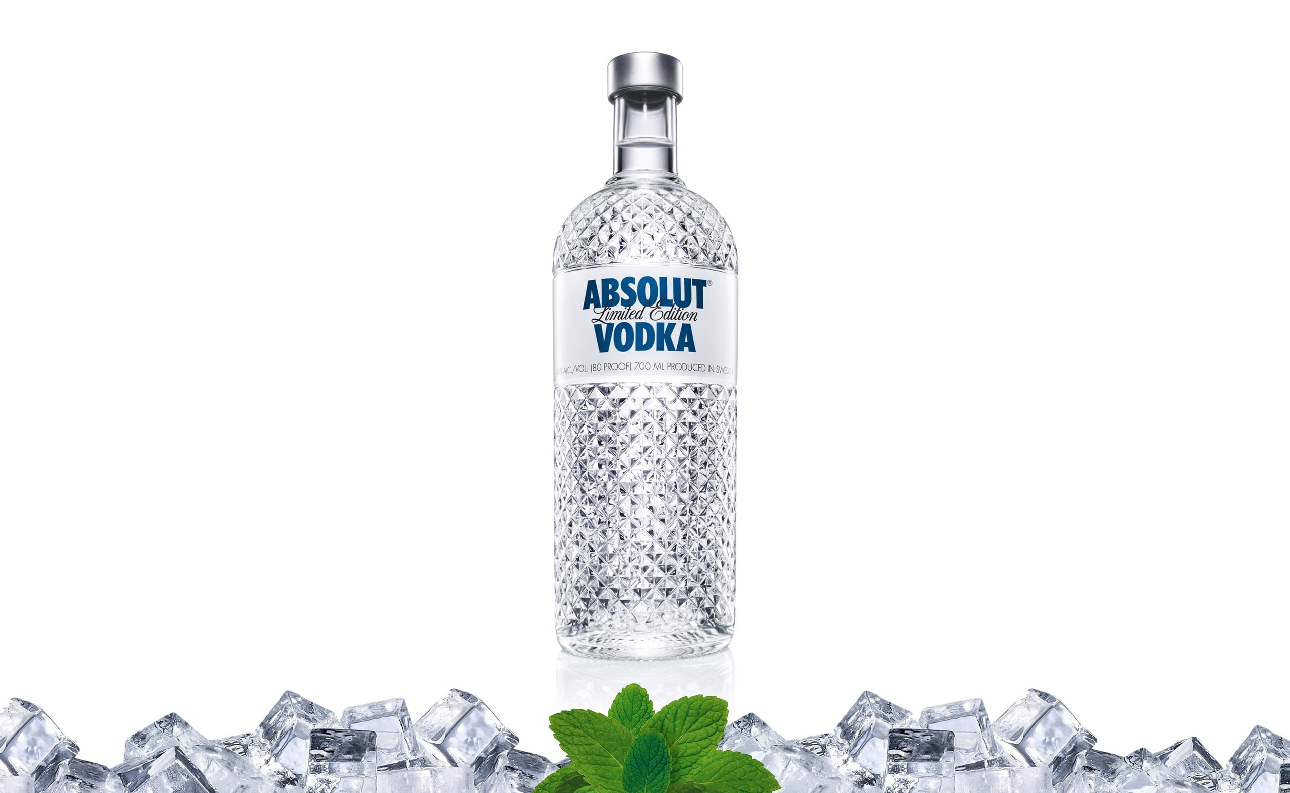 transparent, mint leaves, bottle, no people, White, freshness, absolut, healthcare and medicine, cut out, communication, single object, nature, absolut vodka, HD Wallpaper