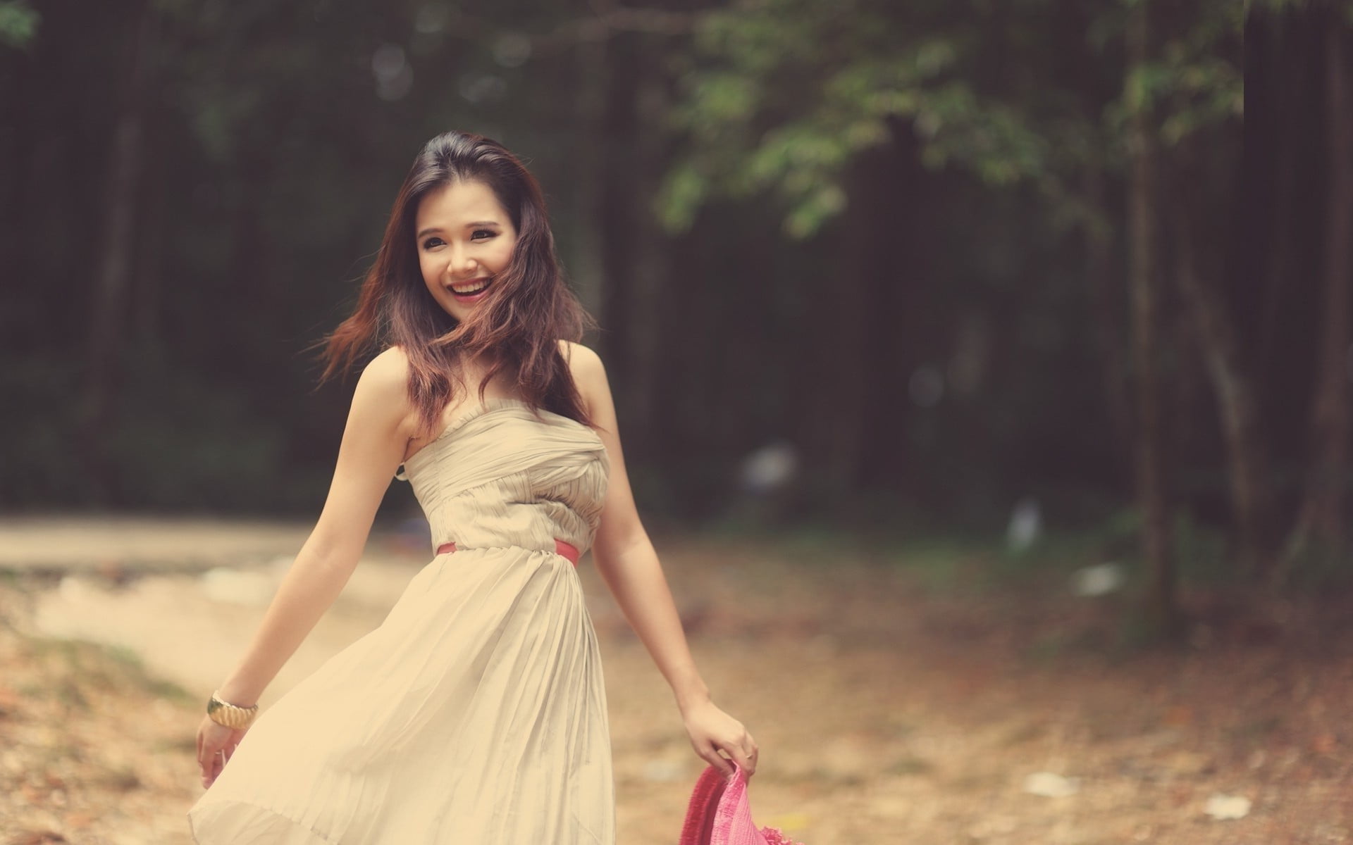 clothing, land, looking at camera, beautiful woman, young adult, smiling, 1080P, Asian, one person, teenager, feelings, photography, forest, beauty, hair, HD Wallpaper