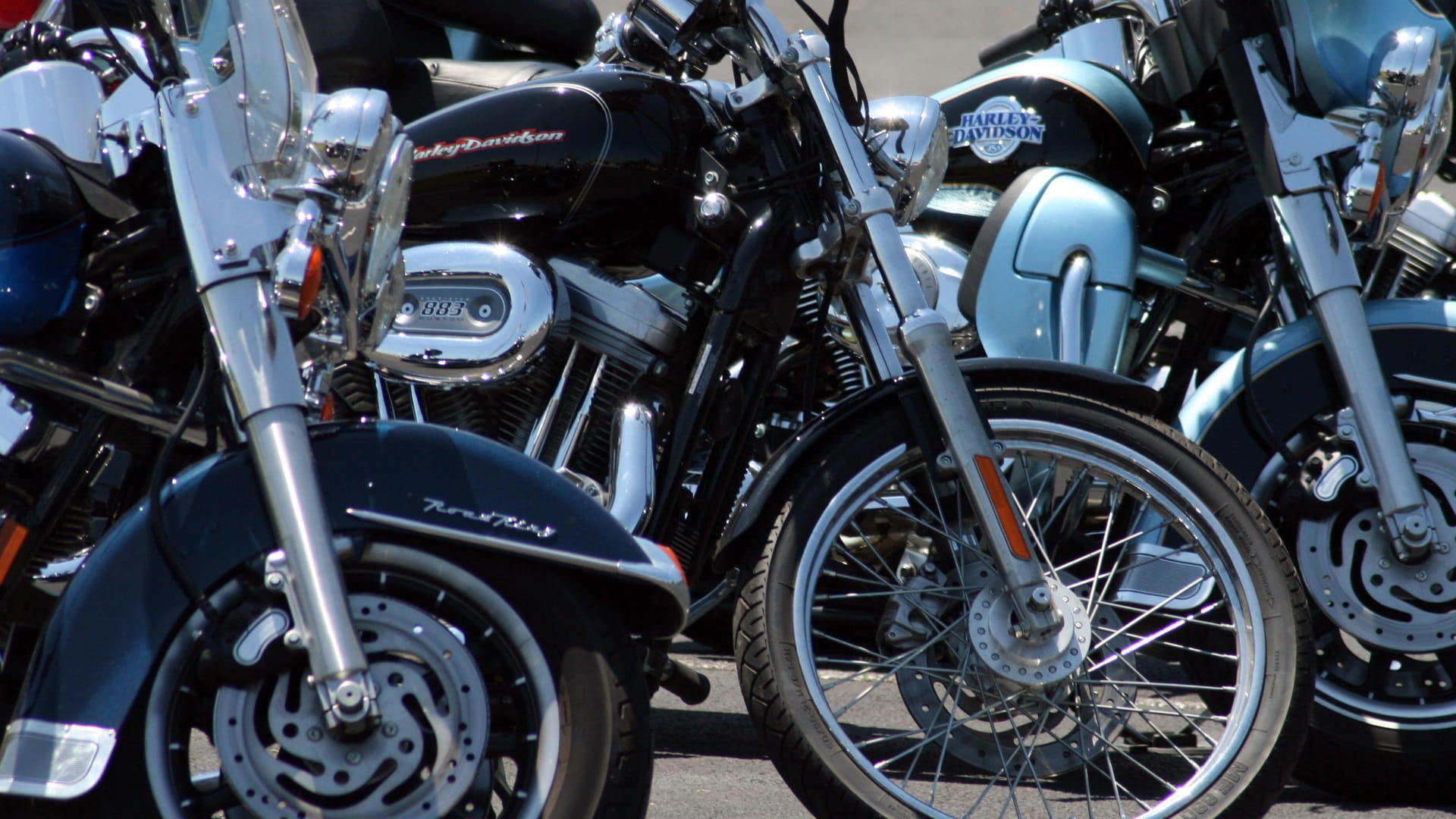 in a row, transportation, vehicle, harley davidson motorcycle, wheel, speed, Motorbike, parking lot, travel, Motor, silver colored, outdoors, standard, HD Wallpaper