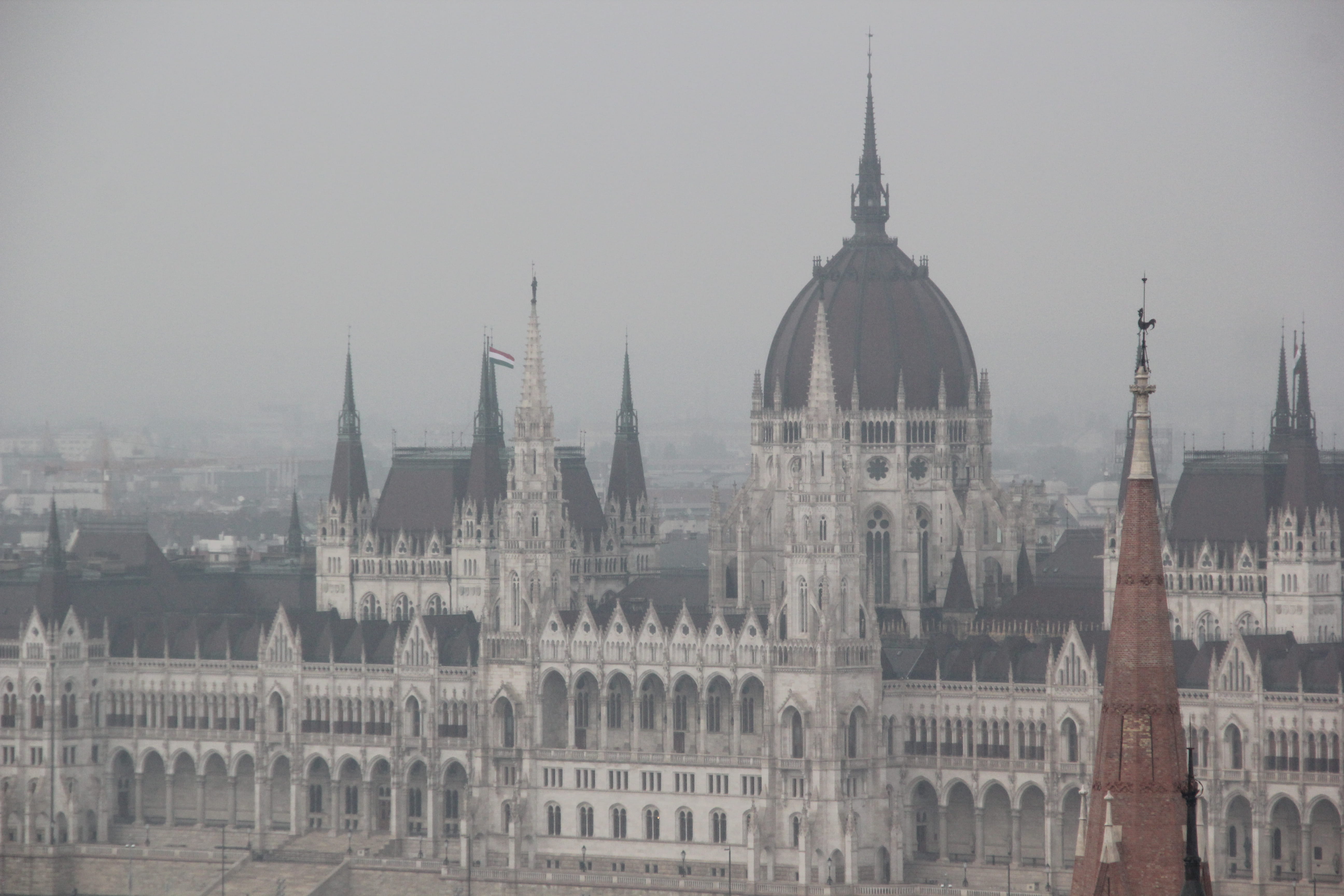 river, old, built structure, car, vacations, water, tower, destination, famous, magyar, traditional, tourism, nature, 5K, hungary, tourist, clear, travel destinations, HD Wallpaper
