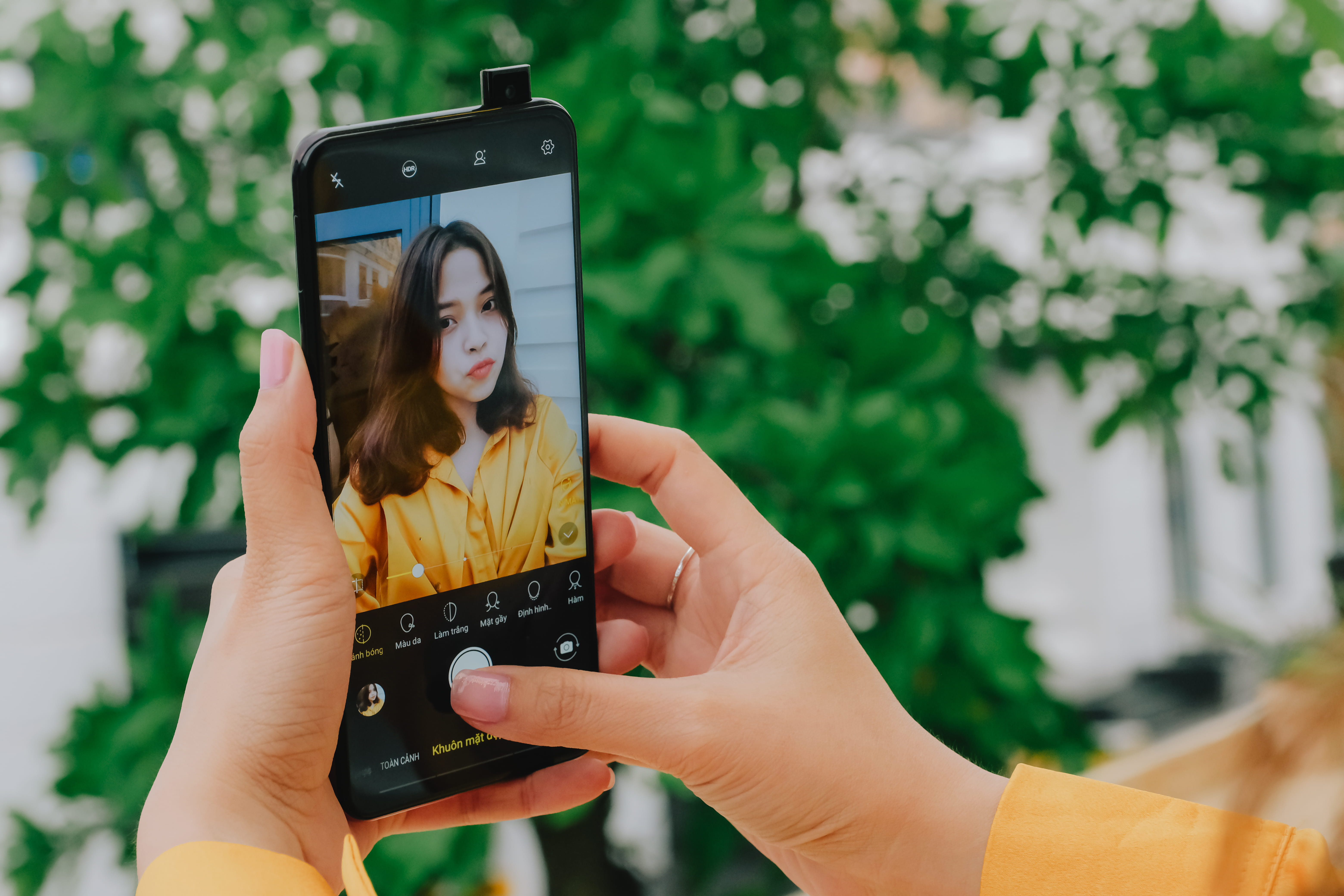 one person, finger, photography, top, person, 5K, using phone, wearing, wireless technology, cell phone, smart phone, photo, electronics, outdoors, lifestyles, HD Wallpaper