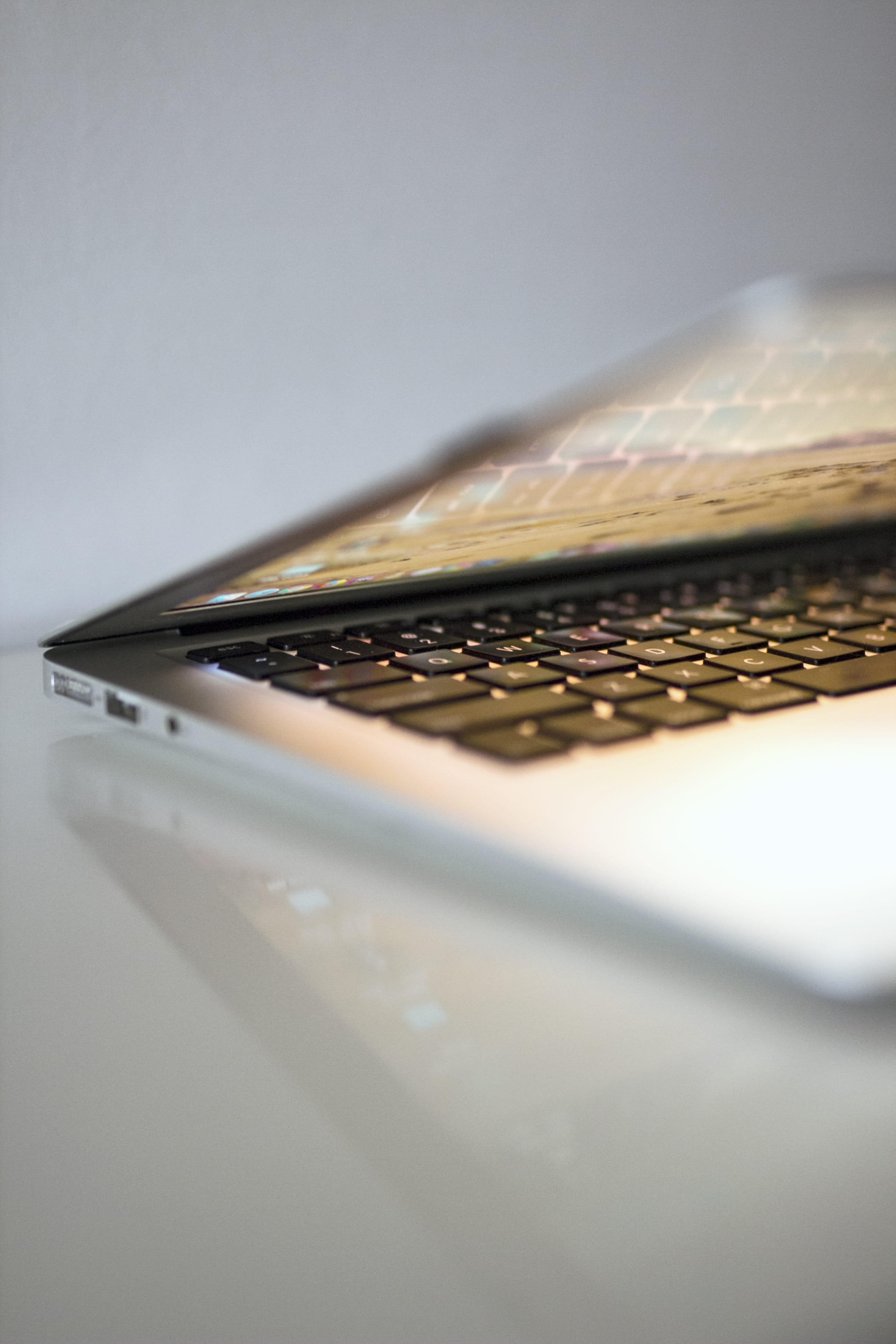 cell phone, pen, still life, technology, paper, cpu, table, gold, computer keyboard, pc, mobile phone, work, reflection, communication, 4K, texting, studio shot, Phone HD Wallpaper