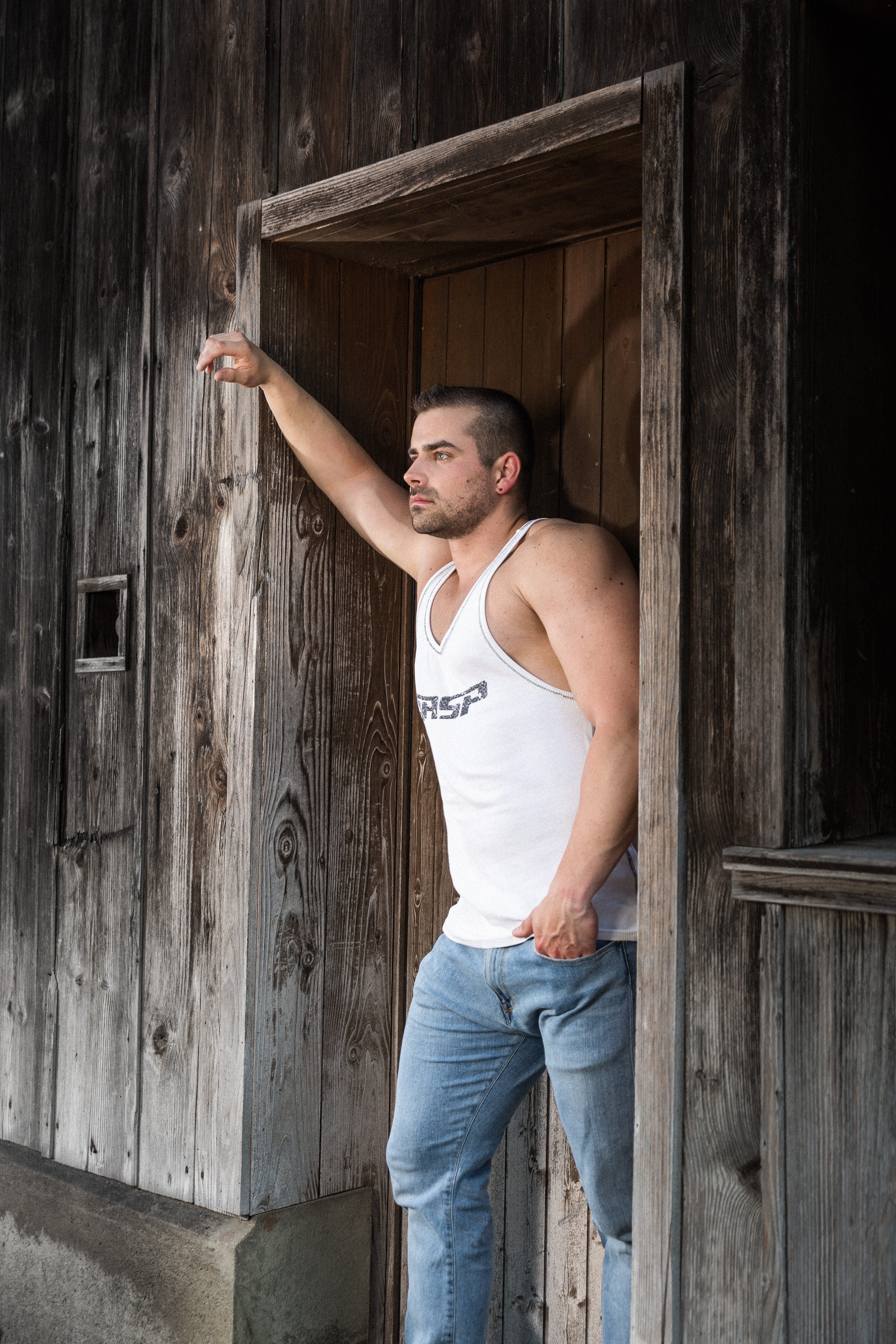 view, fighter, casual clothing, upper body, day, door, man, one person, body, wait, summer, mid adult men, lifestyles, powerful, built structure, outdoors, Phone HD Wallpaper
