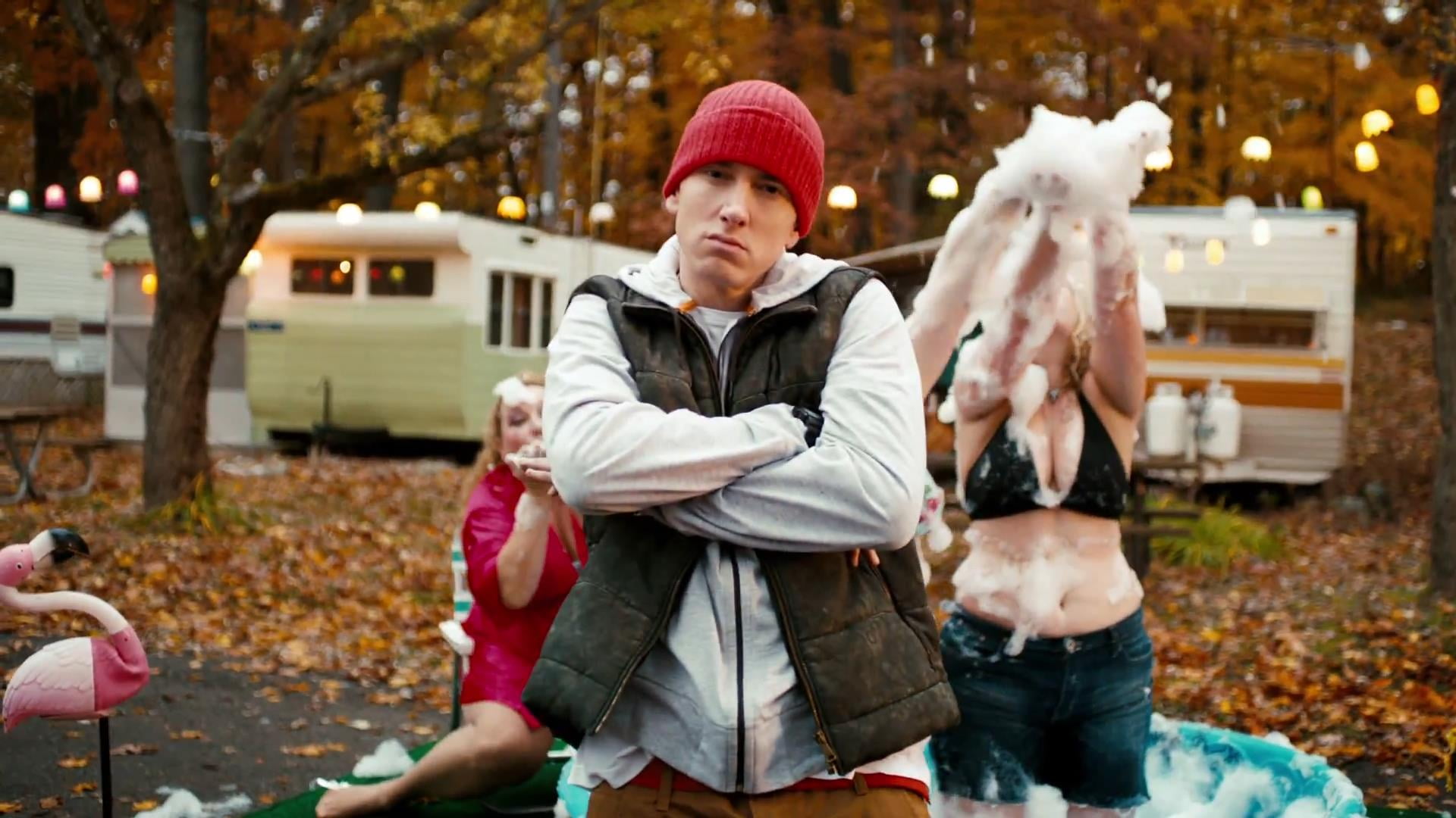 autumn, nature, hip, clothing, looking at camera, hop, outdoors, focus on foreground, knit hat, one person, lifestyles, change, day, young men, 1080P, HD Wallpaper
