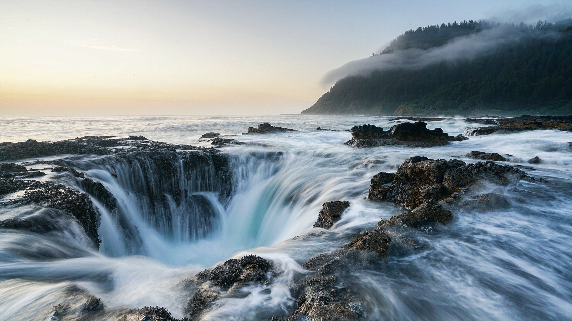 Thors Well, waterfall, nature, horizon, sea, Oregon, 1080P, HD Wallpaper