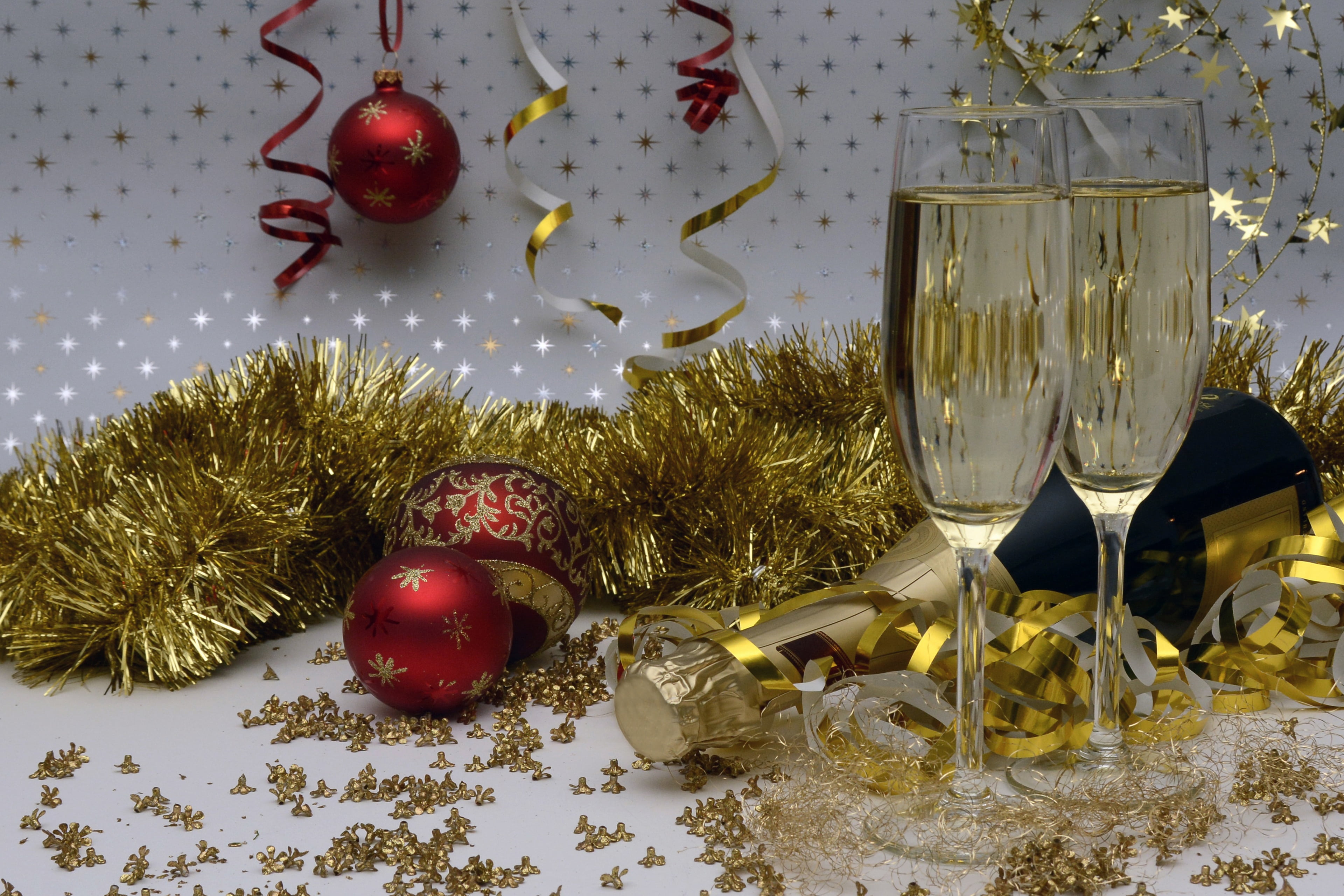 party, winter, benefit from, close-up, three, prost, event, christmas Ornament, beside, sparkling wine, abut, unopened, red, decoration, sphere, bottle, HD Wallpaper