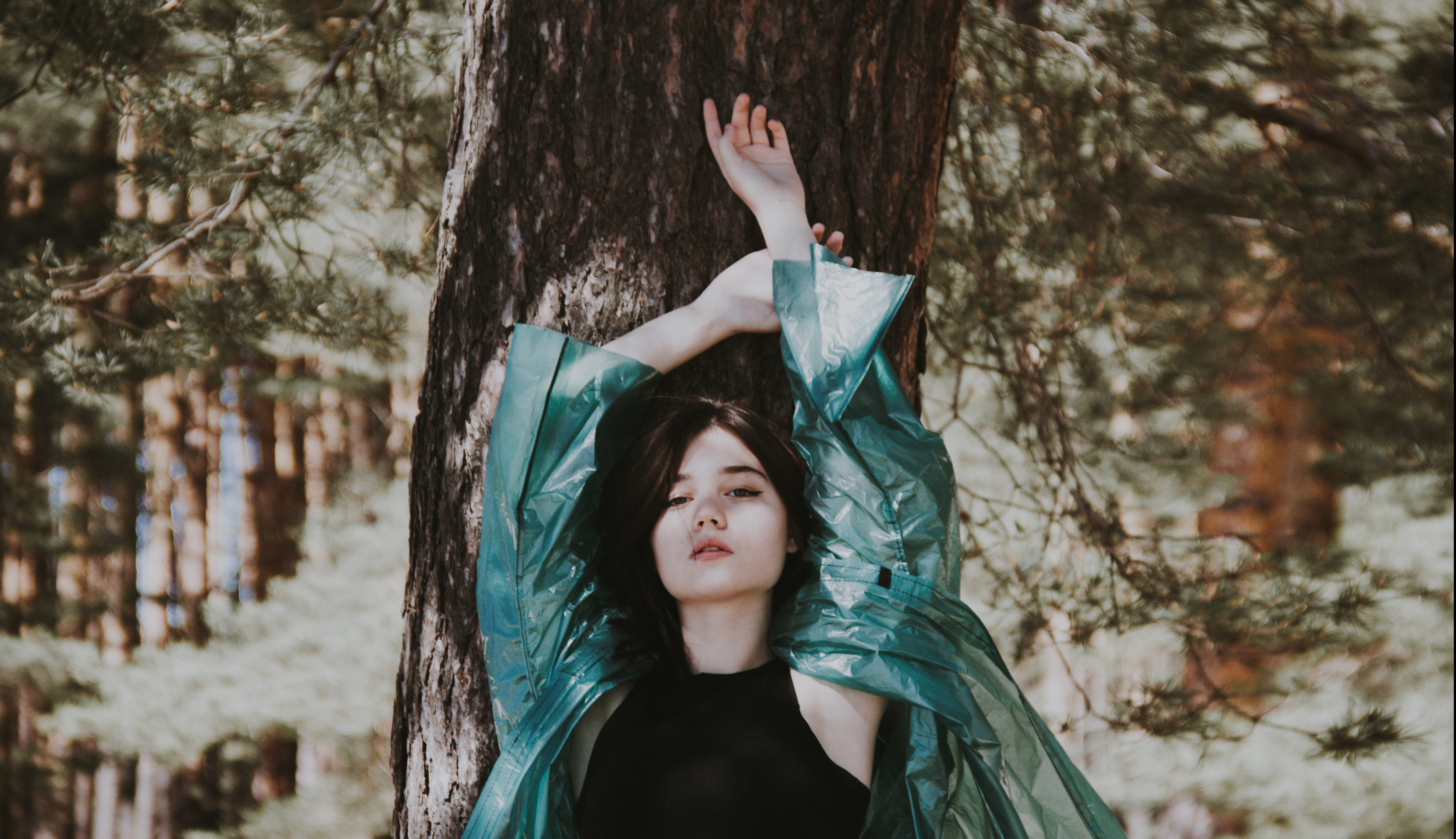 women, pretty, hands, photoshoot, wear, land, beautiful woman, racing, human arm, teenager, tree trunk, tree, headshot, lady, wearing, young adult, blue, HD Wallpaper