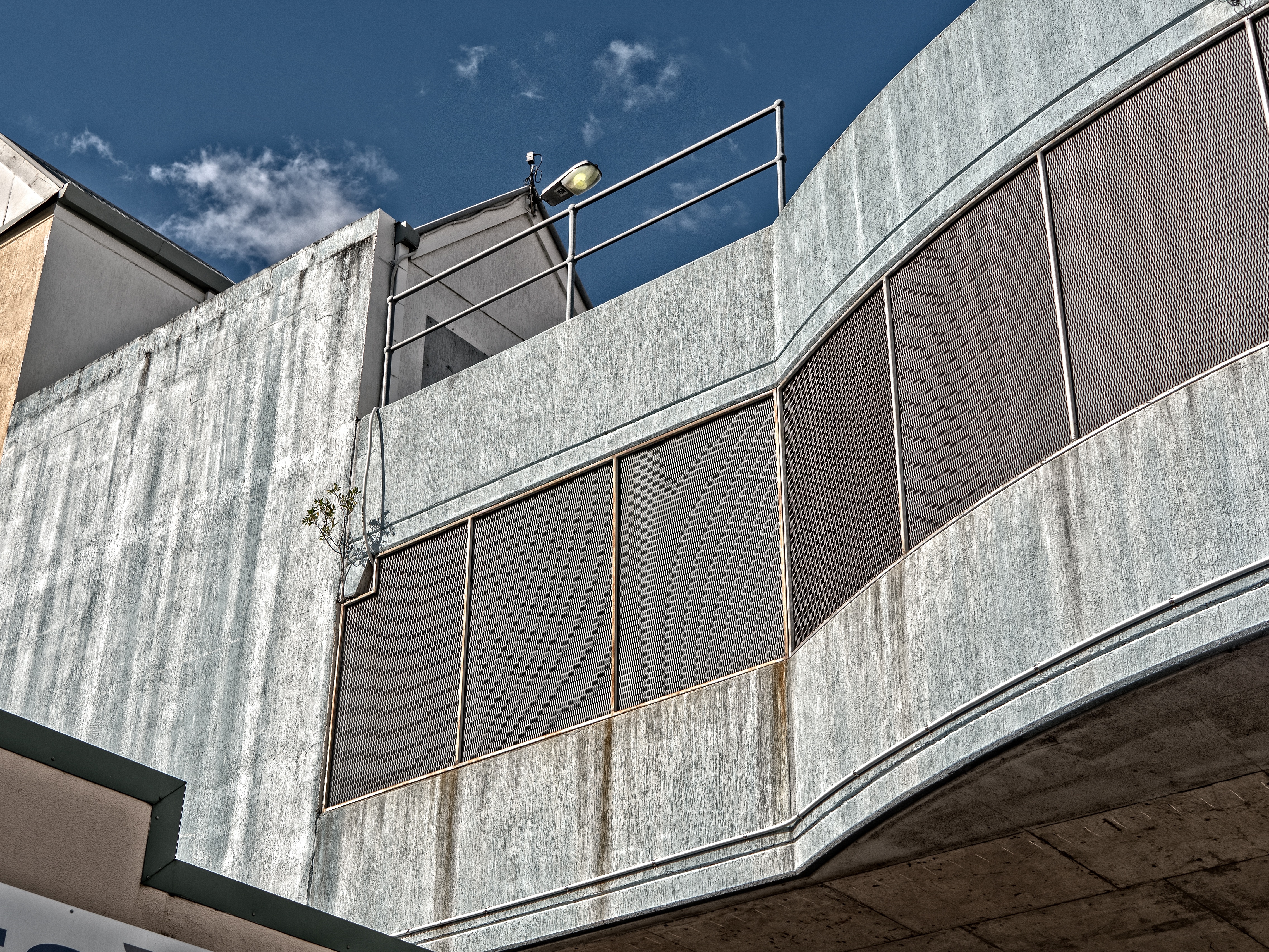 sunlight, built structure, window, feature, steel, office, reflection, decay, architecture, haunting, old, concrete, cloud - sky, urbex, dirty, 4K, rustic, HD Wallpaper