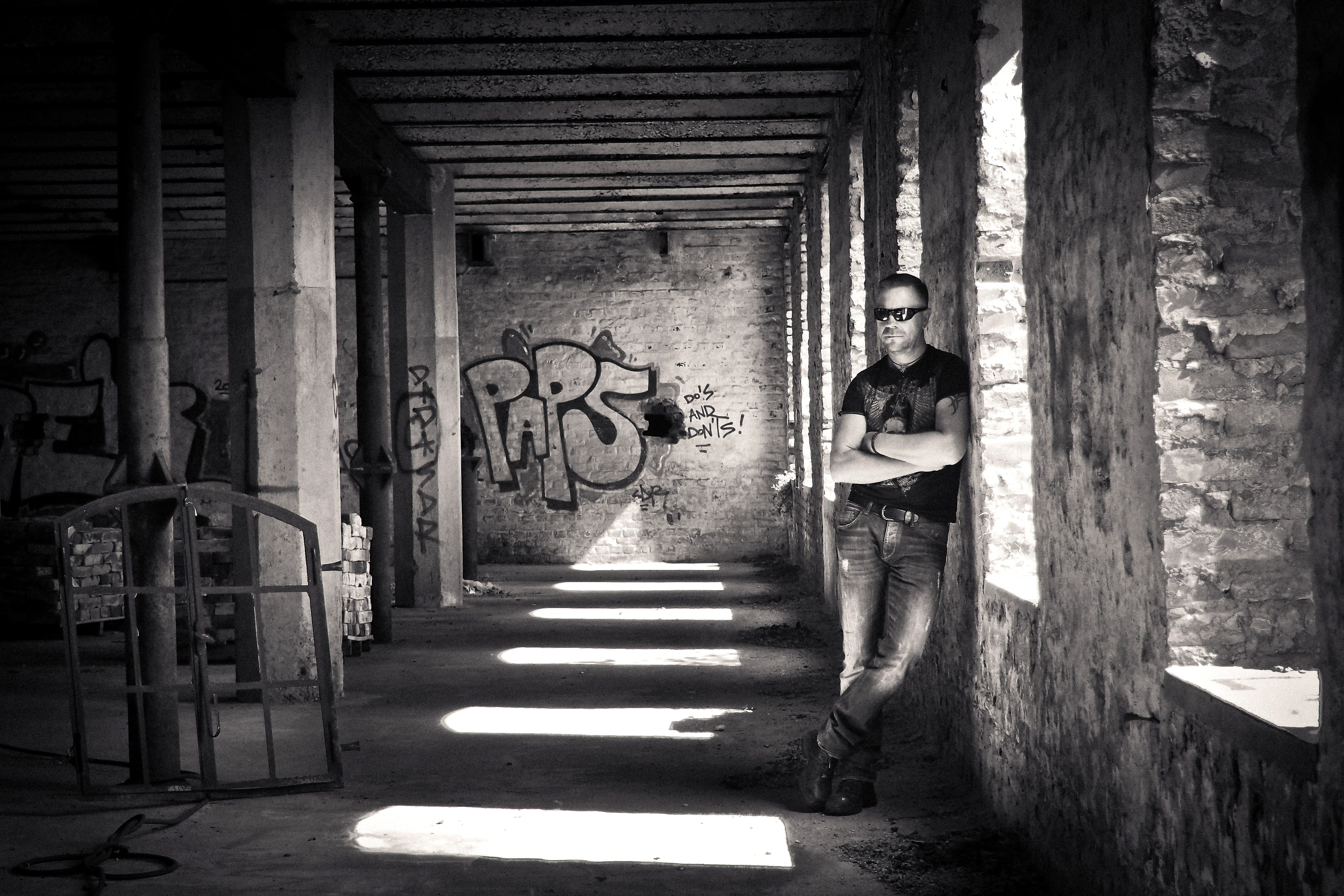 pforphoto, atmosphere, lapsed, indoors, sunglasses, hall, built structure, mood, Lost, window, weathered, architecture, lifestyles, horror, abandoned, one Person, HD Wallpaper
