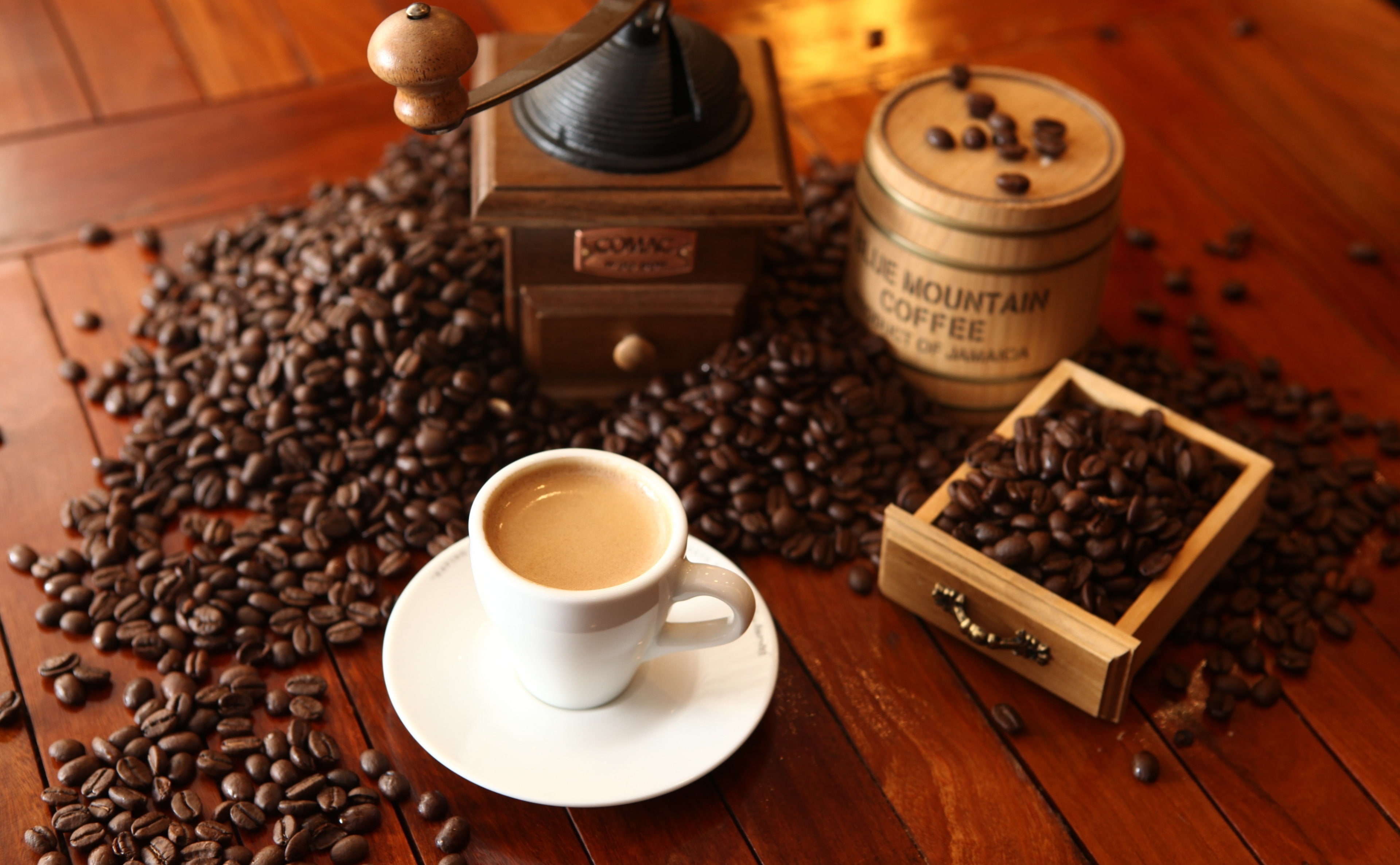 mug, Cafe, 4K, roasted, coffee - drink, Break, wood - material, ceramic, aroma, Espresso, still life, Coffee, hot drink, Dark, saucer, crockery, beverage, HD Wallpaper