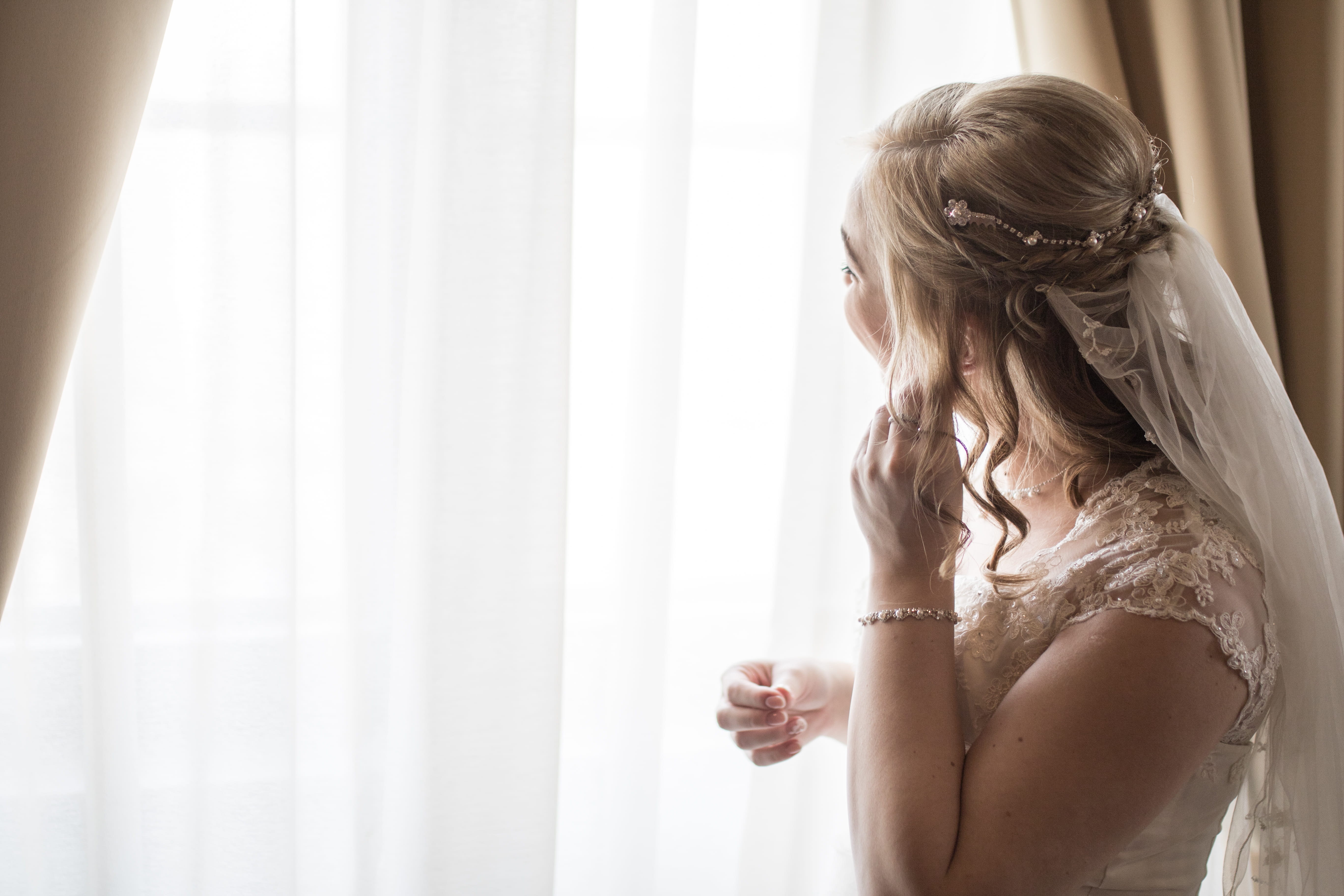 window, bride, indoors, white, long hair, near, beautiful woman, women, young adult, bridal, wedding, home interior, female, side view, woman, lifestyles, HD Wallpaper