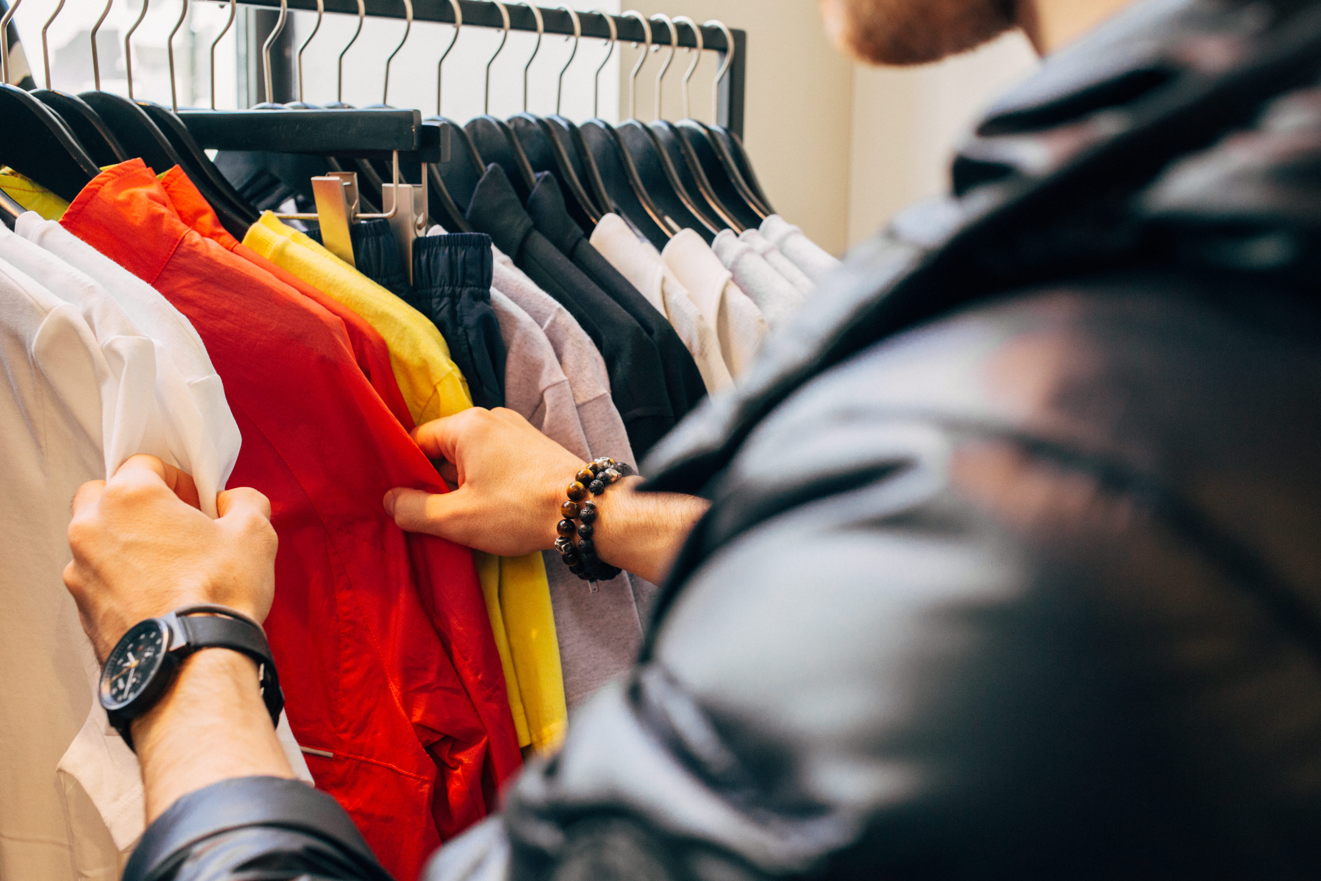 bazaar, photo, apparel, 5K, hand, hanging, market, suit, indoors, men, shopping, clothes rack, furniture, consumerism, in a row, human, retail, rooney, HD Wallpaper