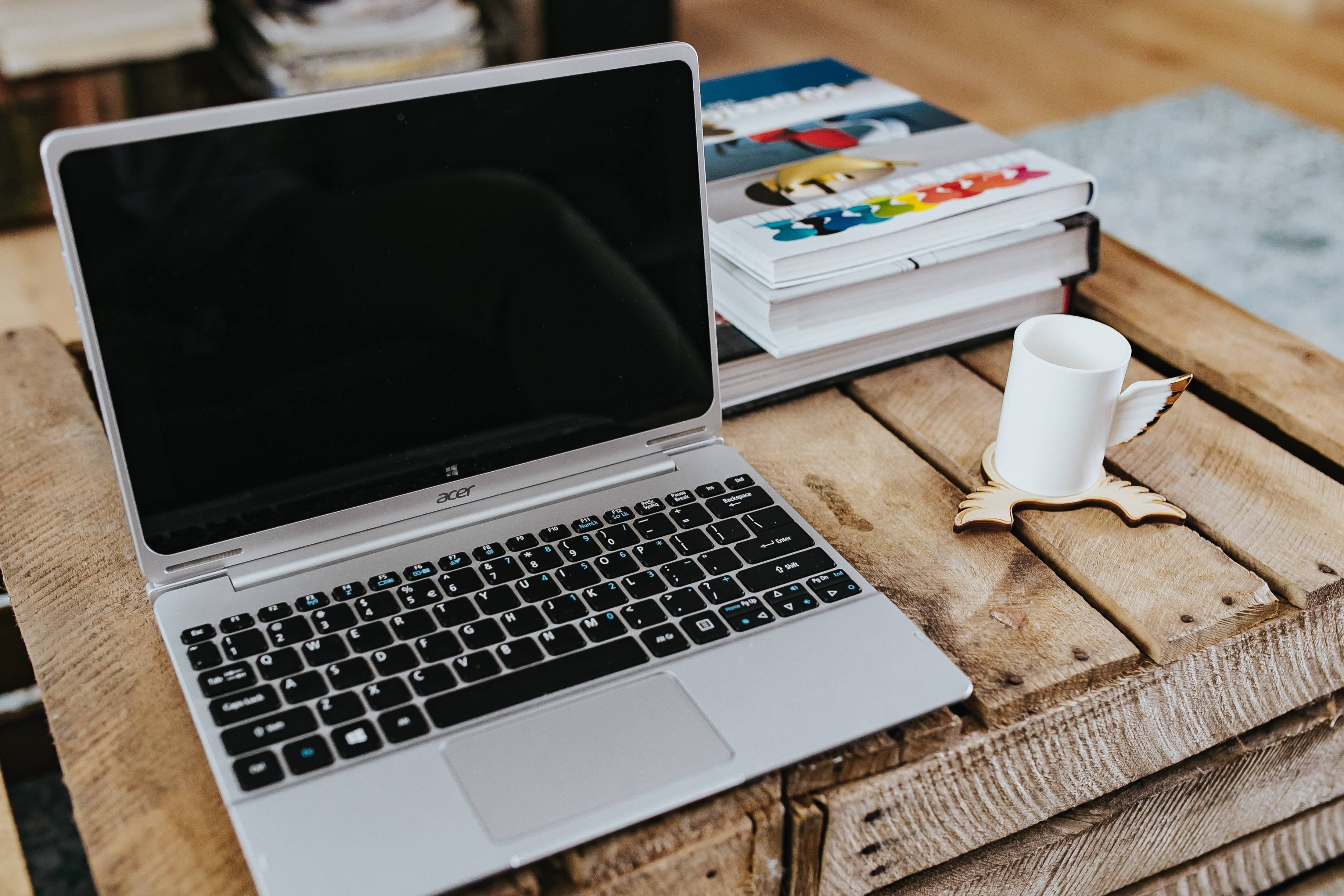 desk, carpet, blank, decoration, wireless technology, coffee - drink, living, computer, light blue, internet, light, connection, laptop, blue, composition, HD Wallpaper