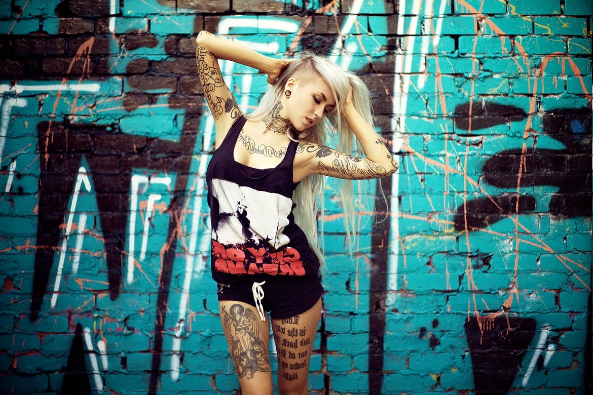 architecture, Long Hair, brick, teenager, Graffiti, young women, earrings, women, standing, dyed hair, three quarter length, human arm, model, 480P, Armpits, HD Wallpaper