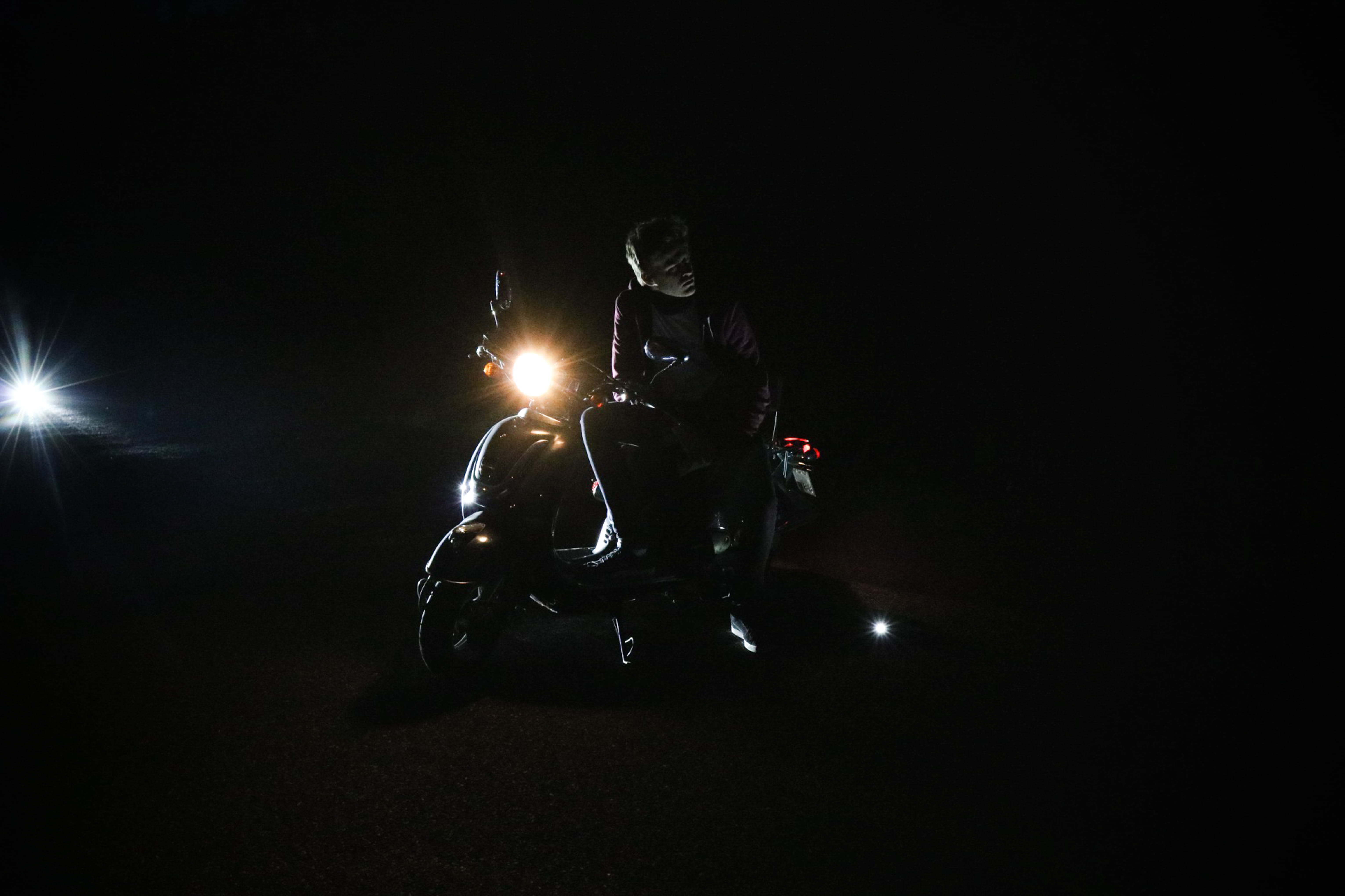 5K, looking away, riding, crash helmet, headlight, sitting, light, men, devil, portrait, road, sport, dark, scooter, motorcycle racing, helmet, motorcycle, HD Wallpaper