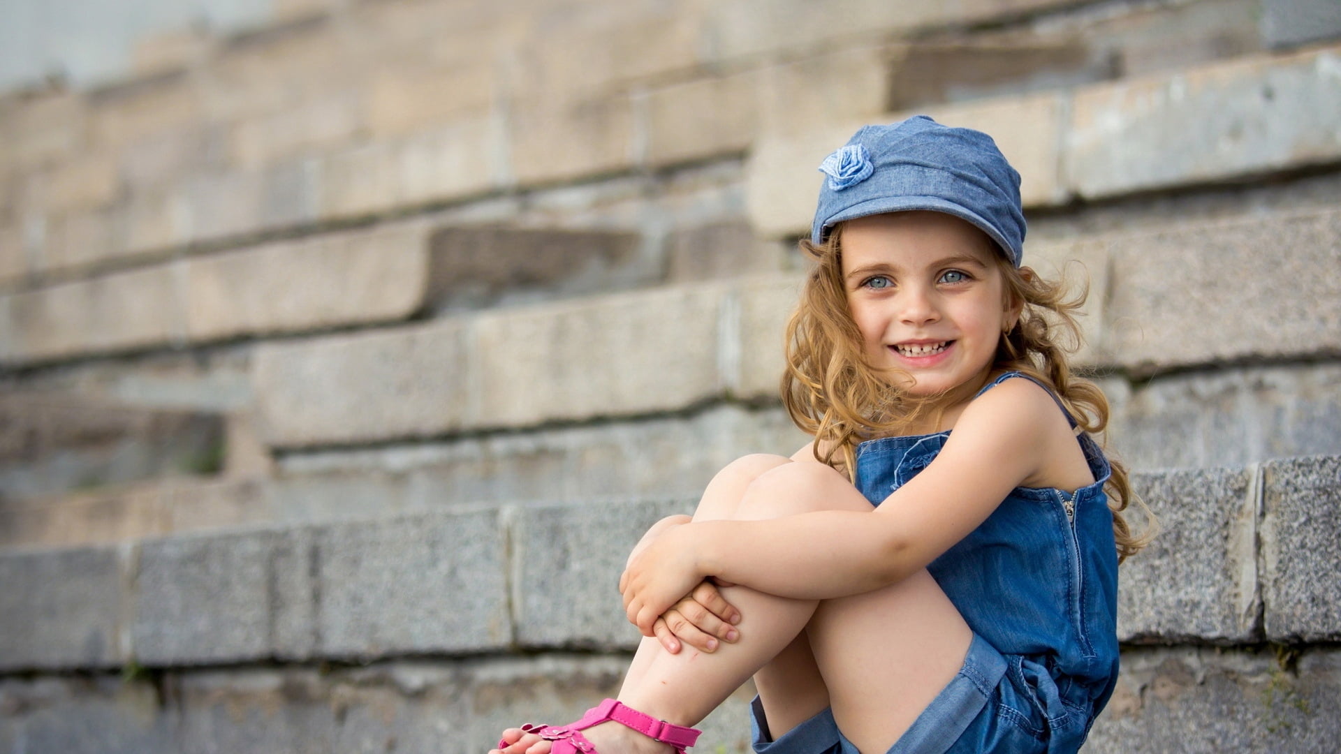photo shoot, positive Emotion, human Face, model, small, copy Space, s, architecture, blue, childhood, caucasian Ethnicity, outdoors, fashion, happiness, HD Wallpaper