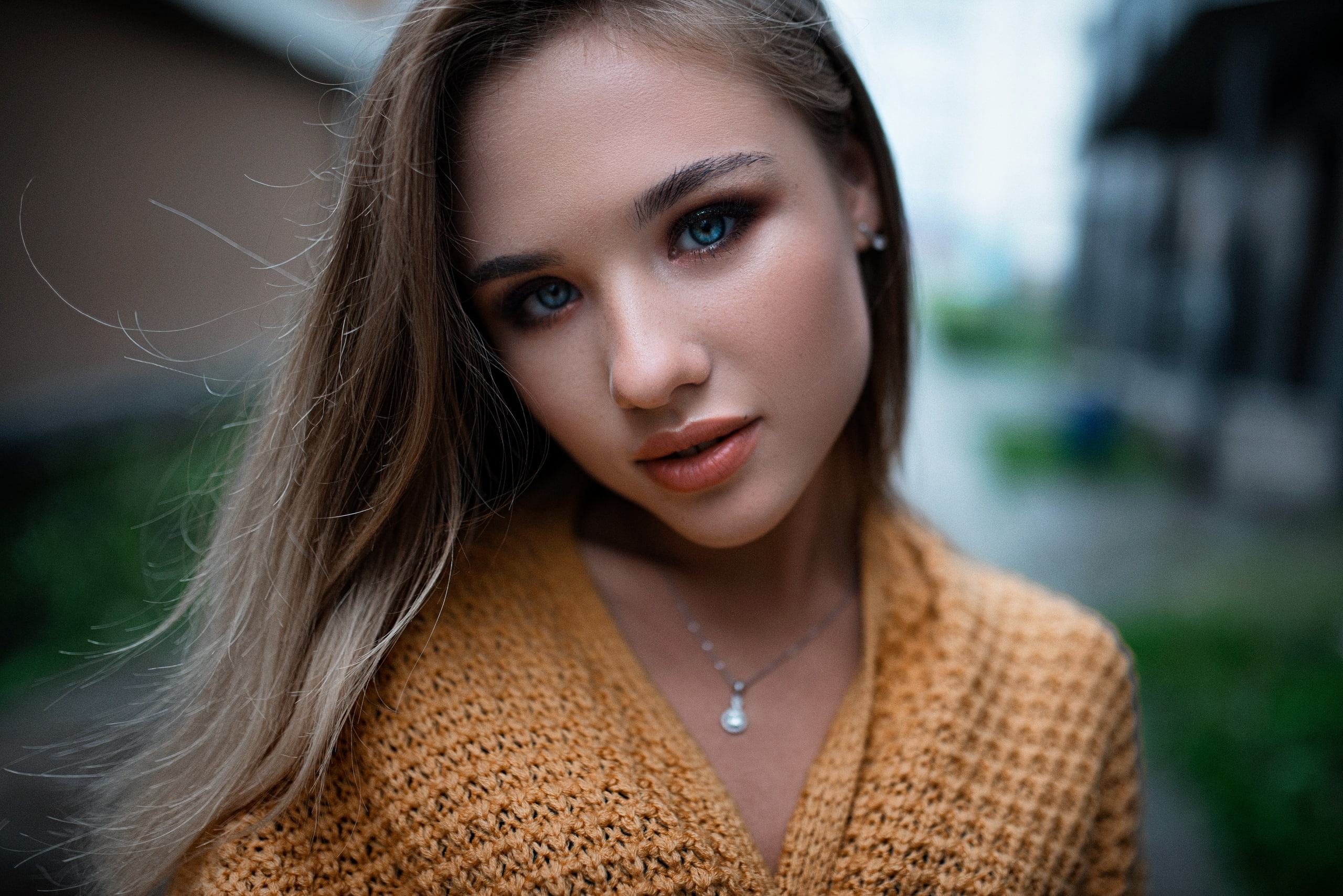 beautiful people, portrait, outdoors, headshot, necklace, blonde, contemplation, beautiful woman, hairstyle, hair, women, focus on foreground, long hair, HD Wallpaper
