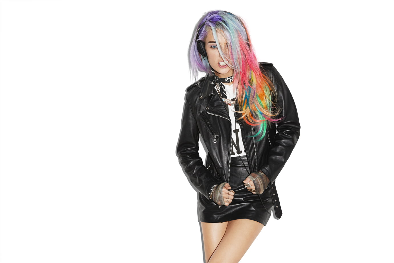 blue eyes, Chloe Nørgaard, leather skirts, women, model, Danish, young woman, multicolored hair, headphones, 720P, long hair, white background, leather, HD Wallpaper