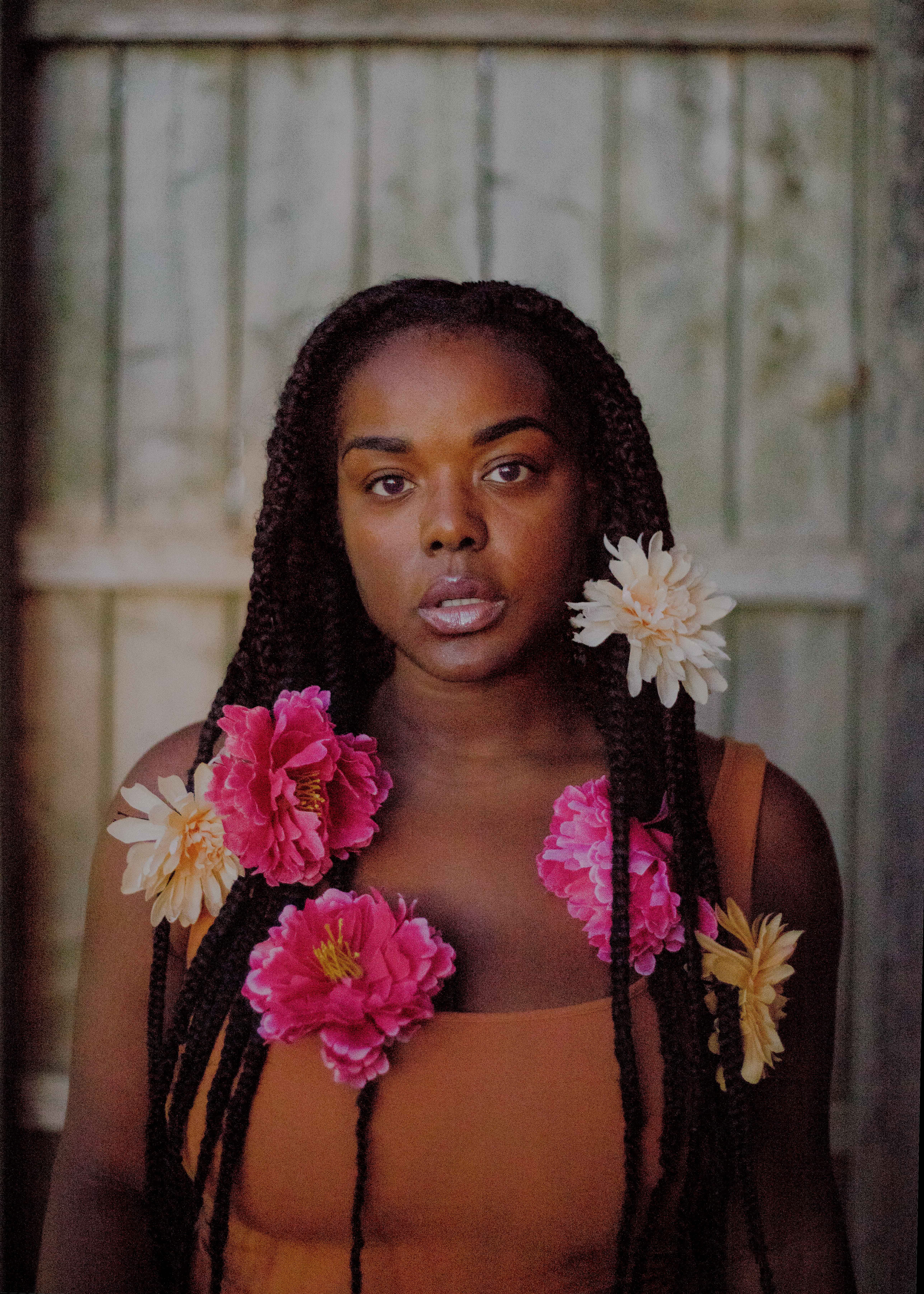 real people, floral, female with flowers, multicolored, flowers, hairstyle, lifestyles, adult, portrait, flower head, melanin, natural, front view, flowers in hair, Phone HD Wallpaper