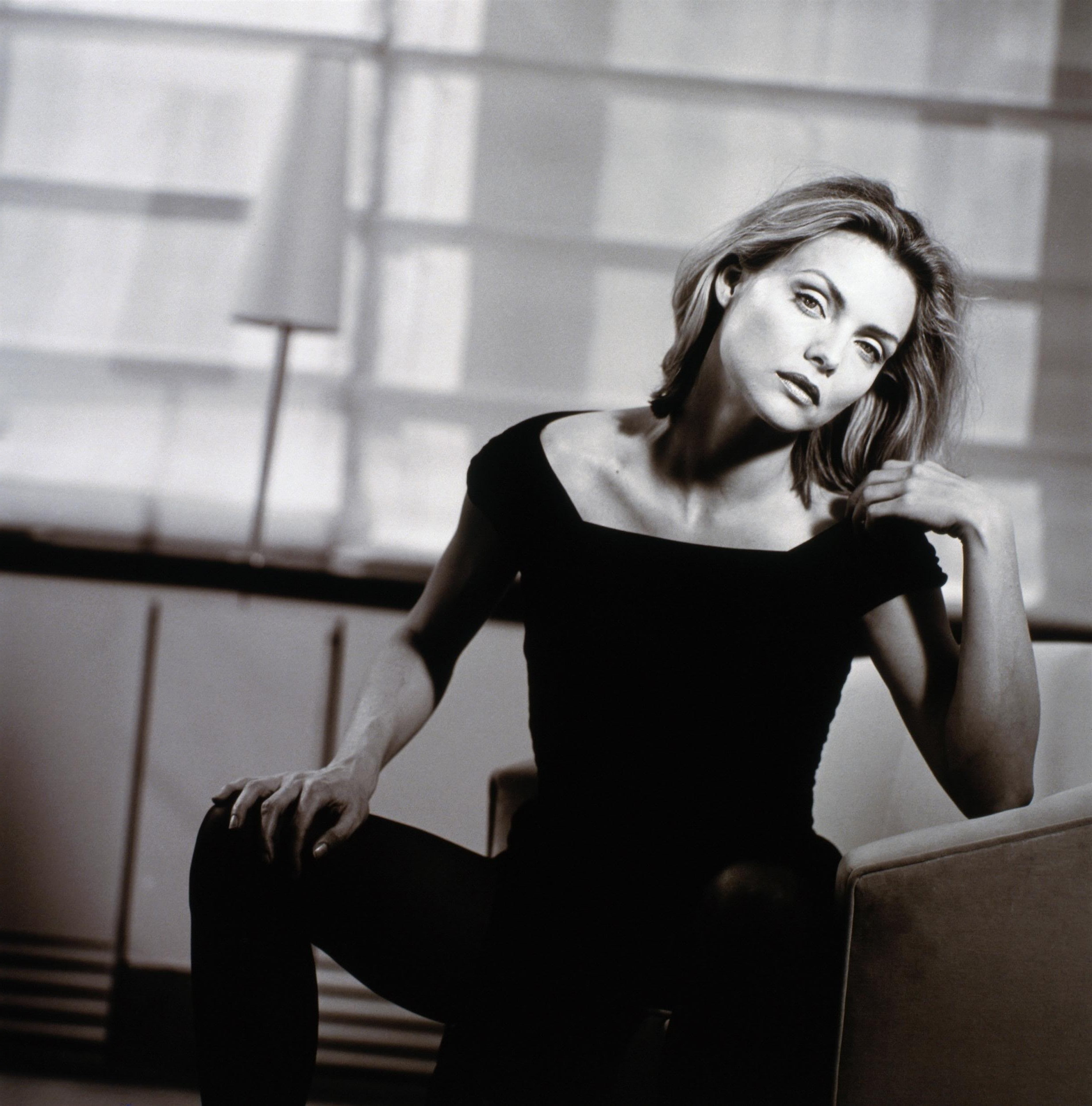 Michelle Pfeiffer, 1080P, Phone HD Wallpaper