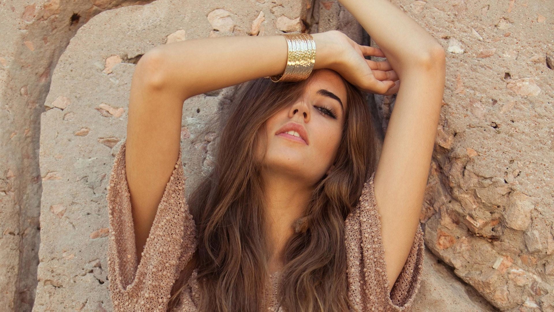 smiling, arms raised, portrait, 1080P, hairstyle, young women, human limb, relaxation, young adult, hair  , brunette, model, beauty, hair, leisure activity, HD Wallpaper