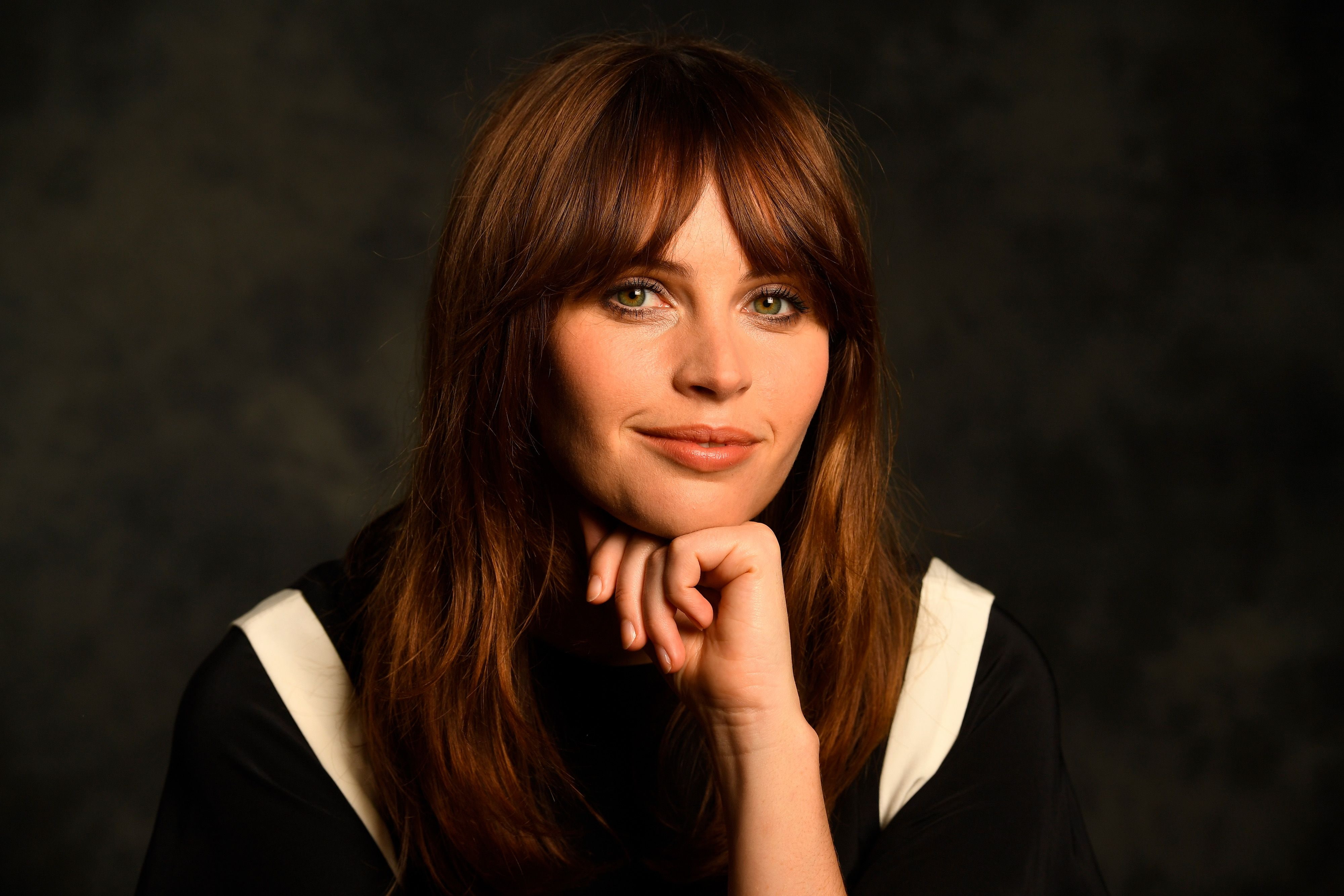redhead, long hair, smiling, portrait, looking at viewer, actress, 4K, Felicity Jones, HD Wallpaper