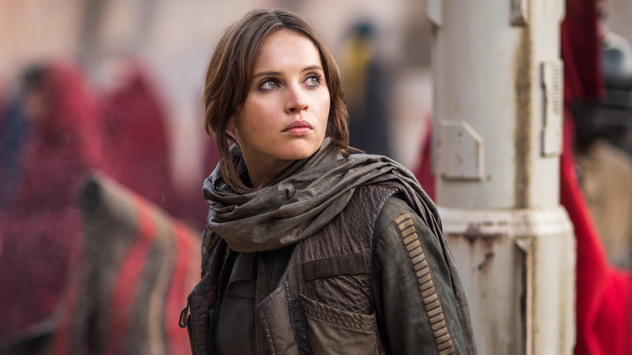 felicity jones, women, hair, young adult, young women, brown hair, scarf, warm clothing, contemplation, portrait, fashion, 2K, hairstyle, adult, beautiful woman, HD Wallpaper