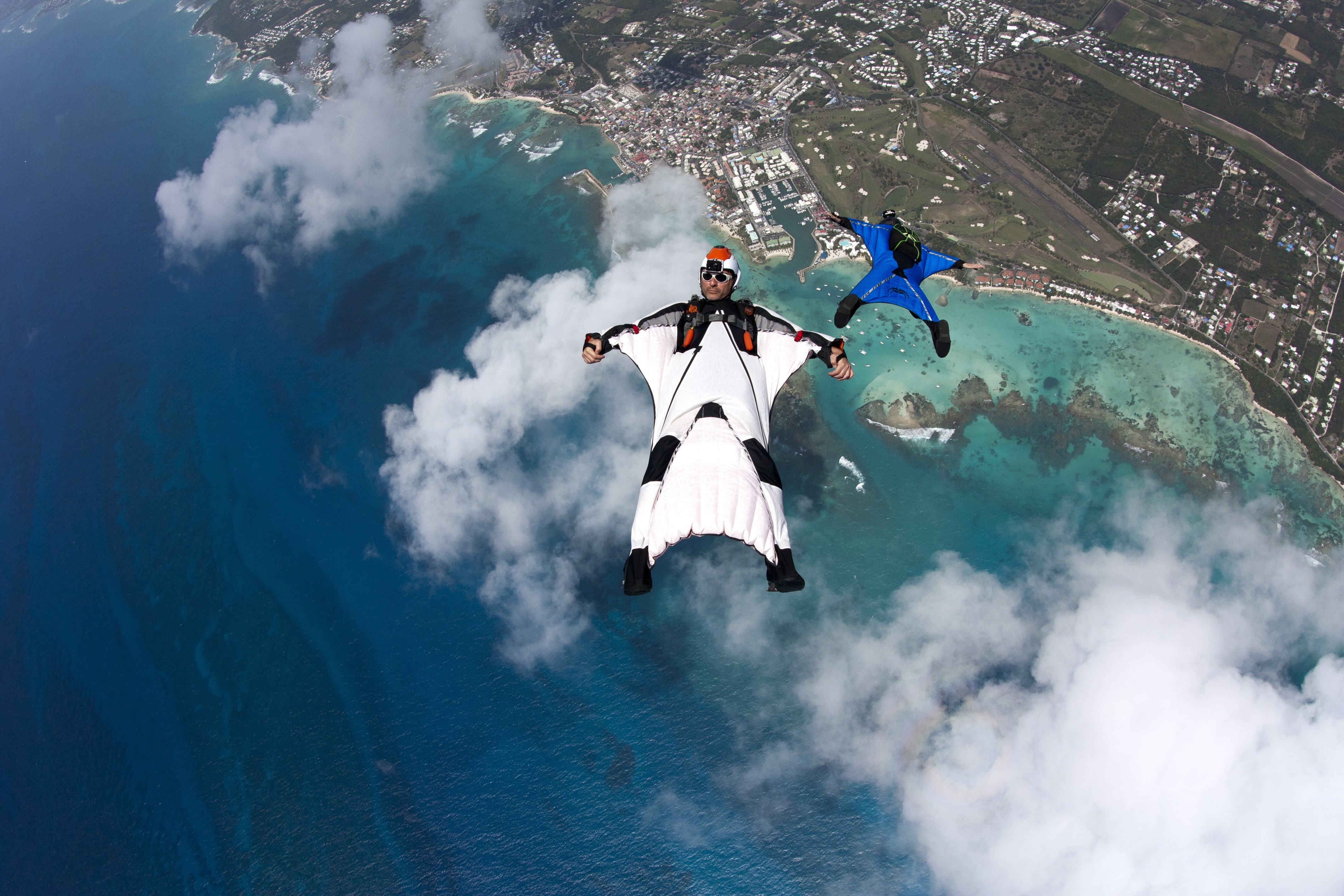 adventure, wingsuit, adult, mid-air, joy, skydiving, motion, group of people, people, outdoors, clouds, exhilaration, arms raised, human arm, men, photography, HD Wallpaper
