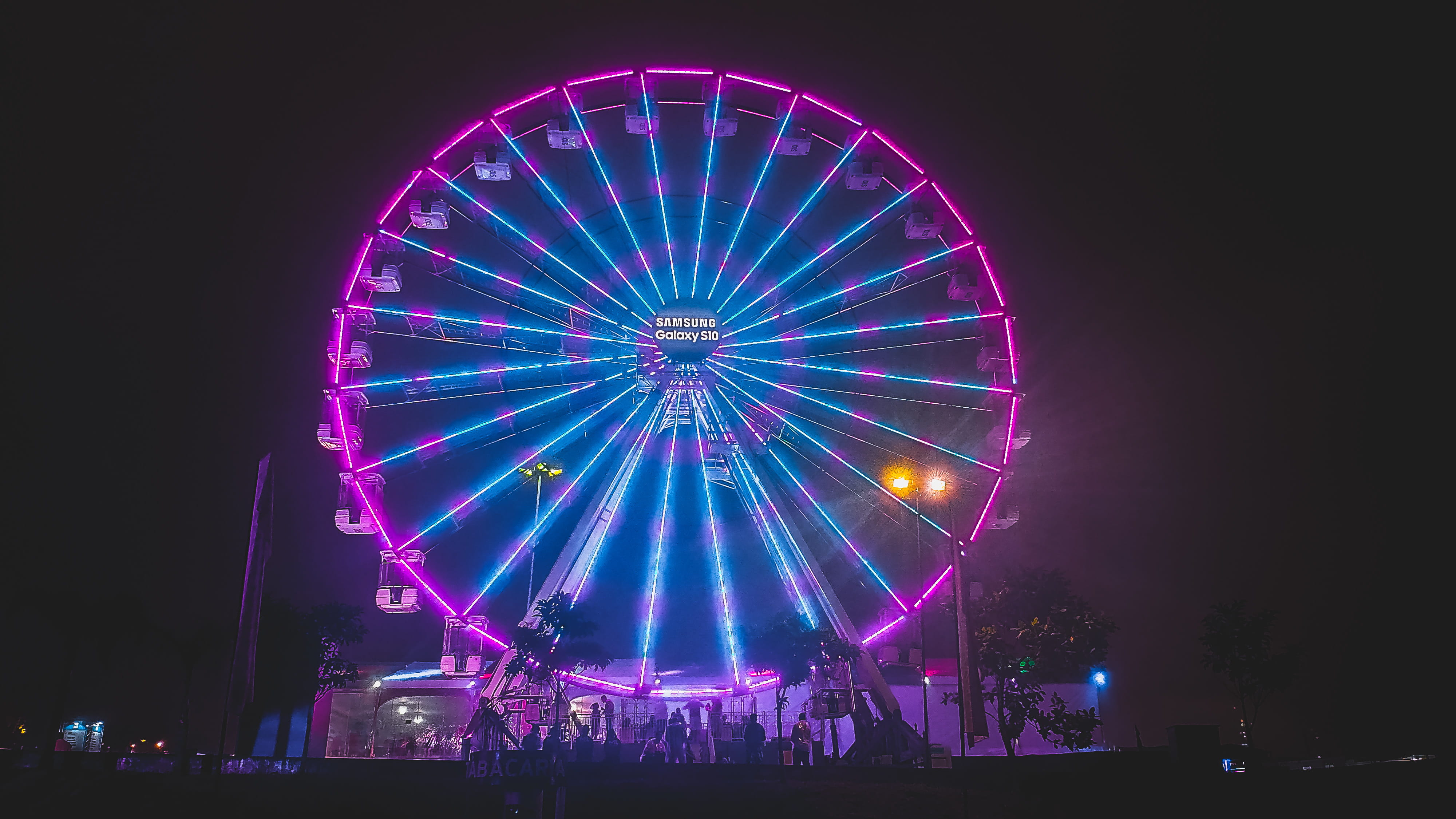 nightlife, purple, enjoyment, popular music concert, 4K, architecture, round out, lighting equipment, multi colored, glowing, festival, round, lighted, HD Wallpaper