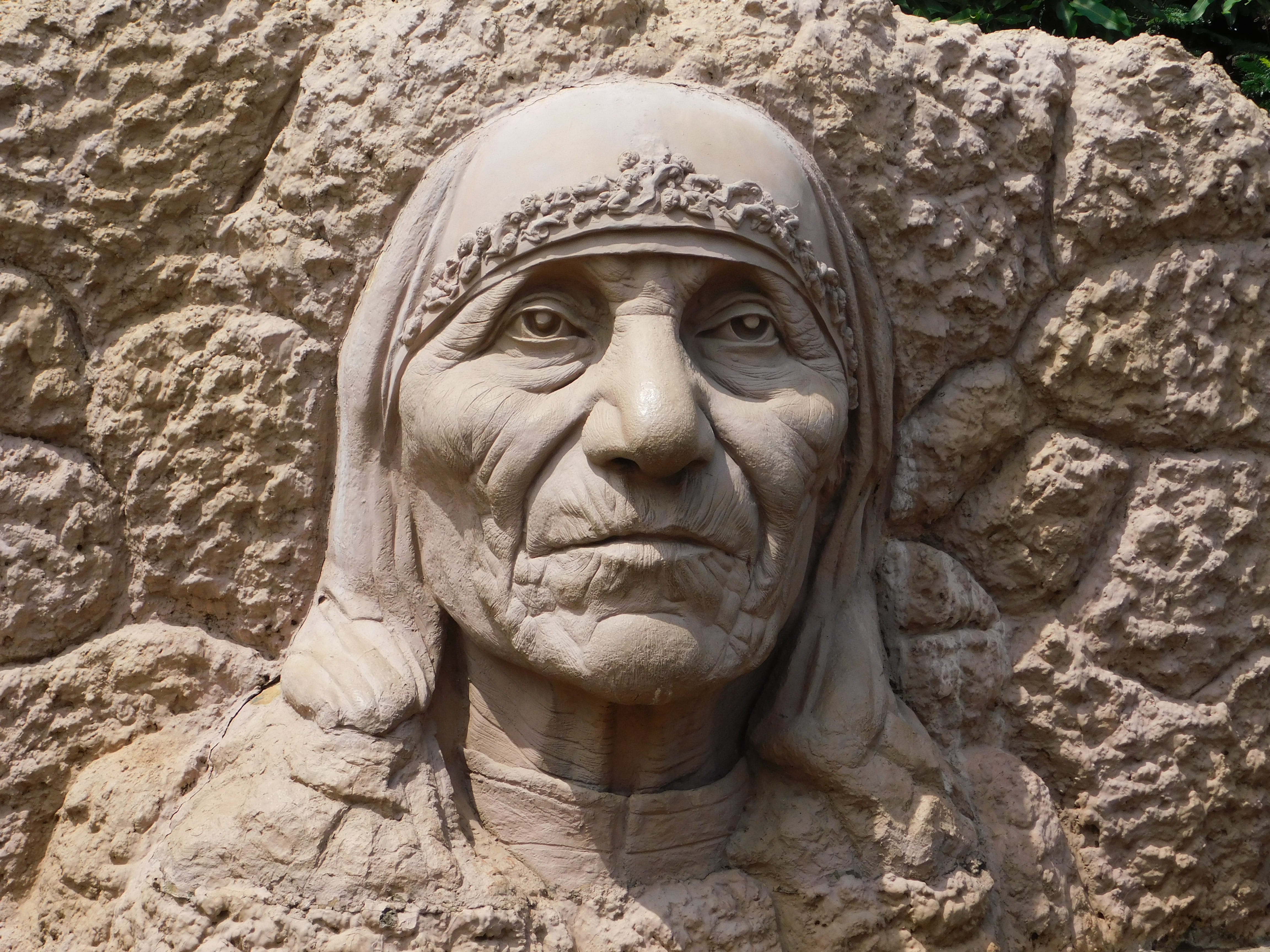 history, representation, stone, male likeness, close-up, craft, spirituality, mother theresa, human representation, no people, creativity, art and craft, HD Wallpaper