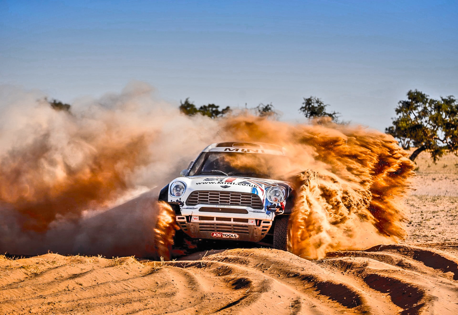 Desert, Sand, Raid, Race, Dust, Vinyl, MINI Cooper, Skid, Heat, 1080P, Rally, Sport, X-Raid, Speed, Mini, Britain, HD Wallpaper