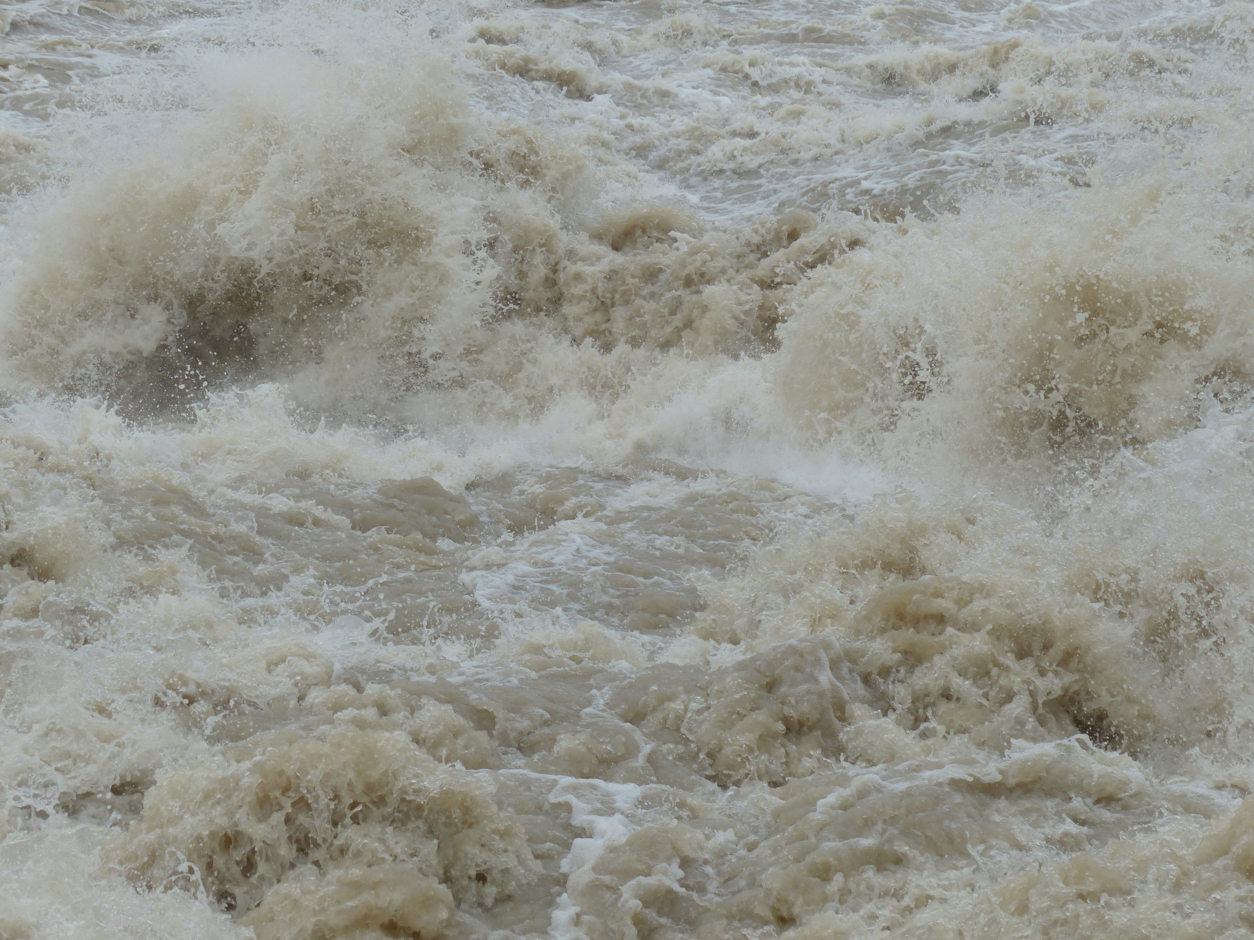 flood, cloudiness, nature, wave, breaking, slurry, beauty in nature, day, civil protection, sea, water level, flowing water, dangerous, aquatic sport, river, HD Wallpaper