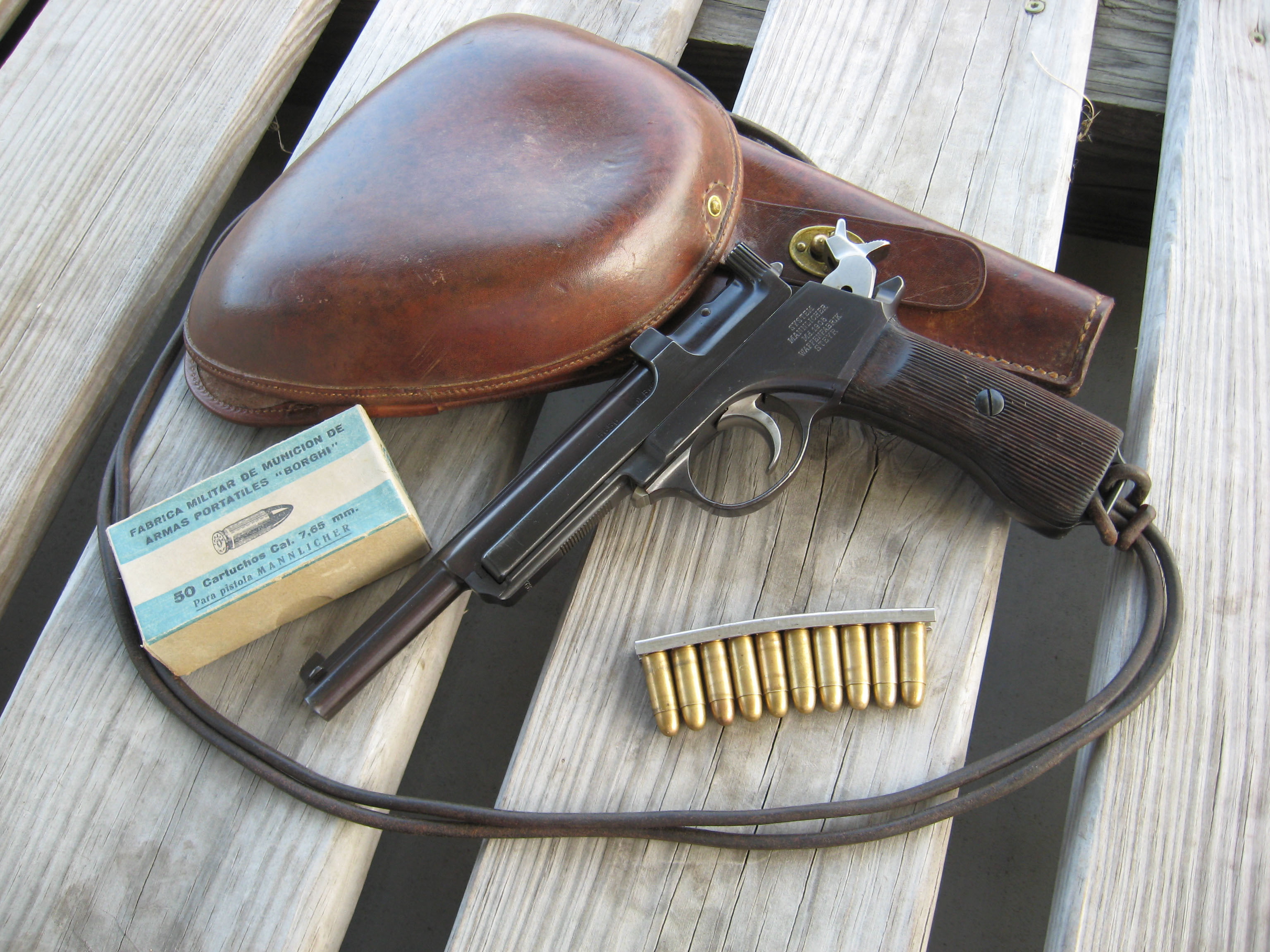 2K, Board, holster, box, clip, Gun, HD Wallpaper