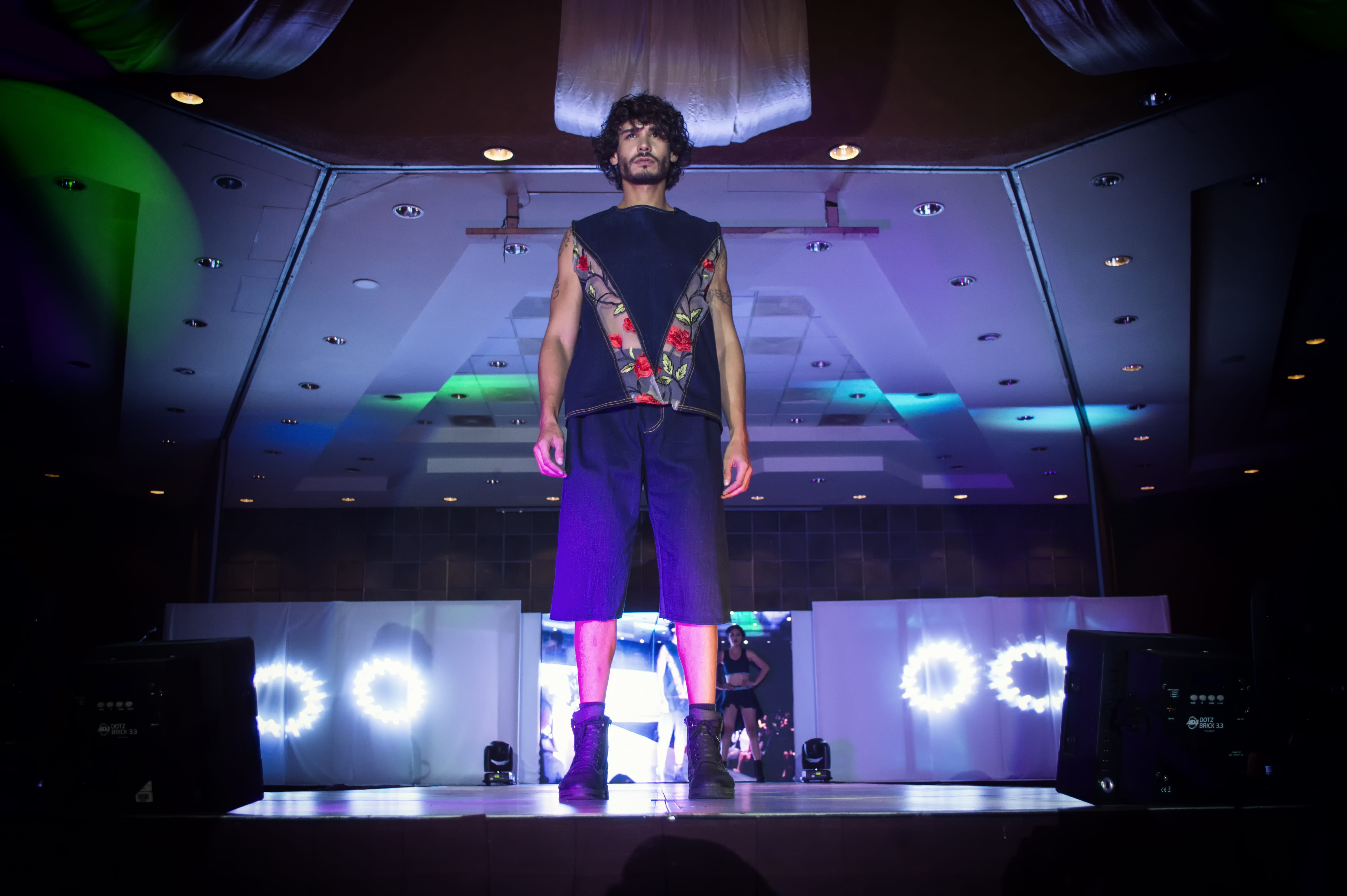 three quarter length, modeling, blue, fashion show, guy, public show, performer, lifestyles, catwalk, men, fashion, casual clothing, man, low angle shot, HD Wallpaper