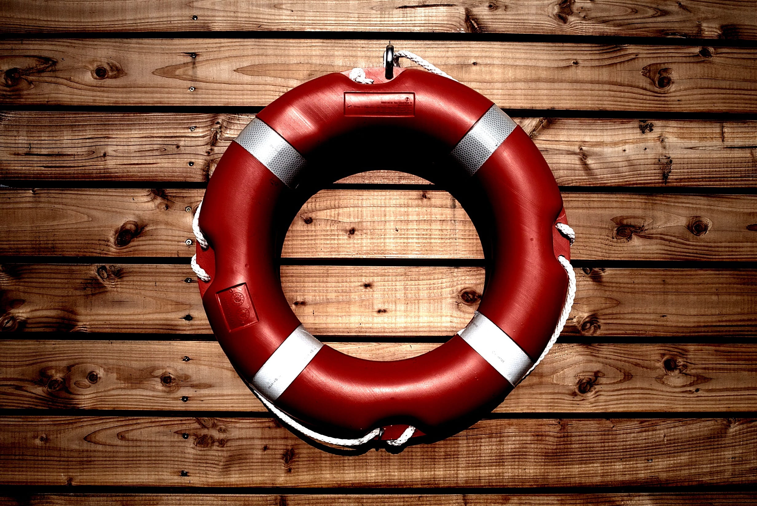 lifebelt, water, wood - material, aid, shape, help, sos, nautical, still life, lifeguard, rope, security, directly above, red, day, hanging, symbol, built structure, HD Wallpaper