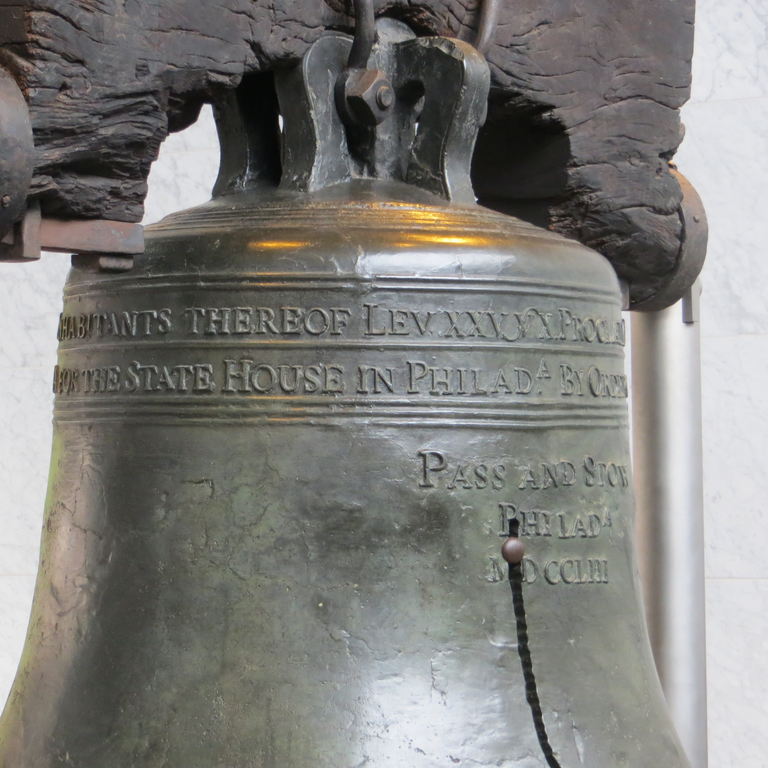 text, historic, old, craft, Independence, the past, philadelphia, 2K, national, architectural column, landmark, pennsylvania, building, indoors, liberty, Phone HD Wallpaper