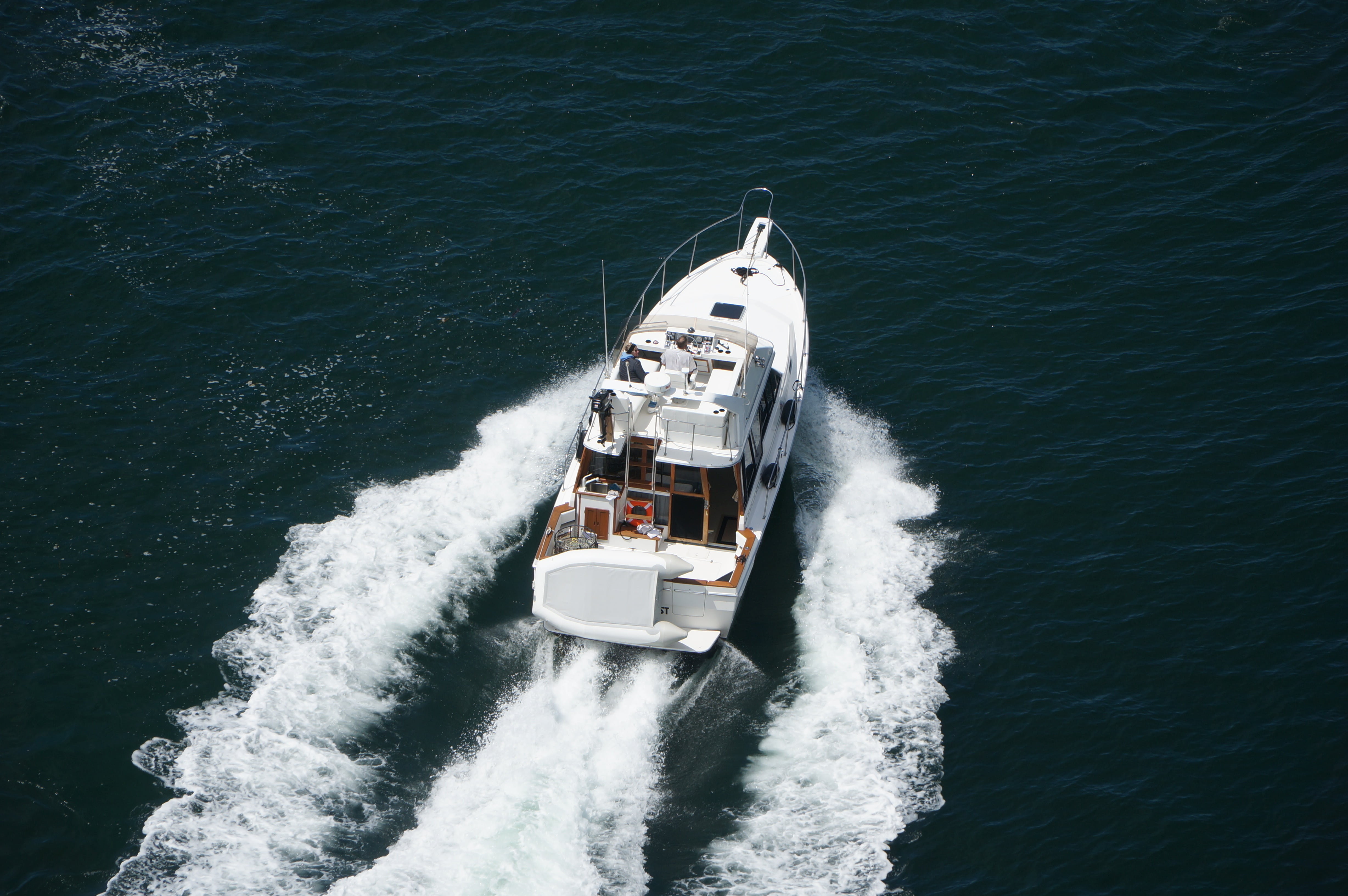 outdoors, leisure, ship, luxury, motorboat, sailing, day, motion, marine, wave, wake - water, blue, mode of transportation, travel, no people, nautical, HD Wallpaper