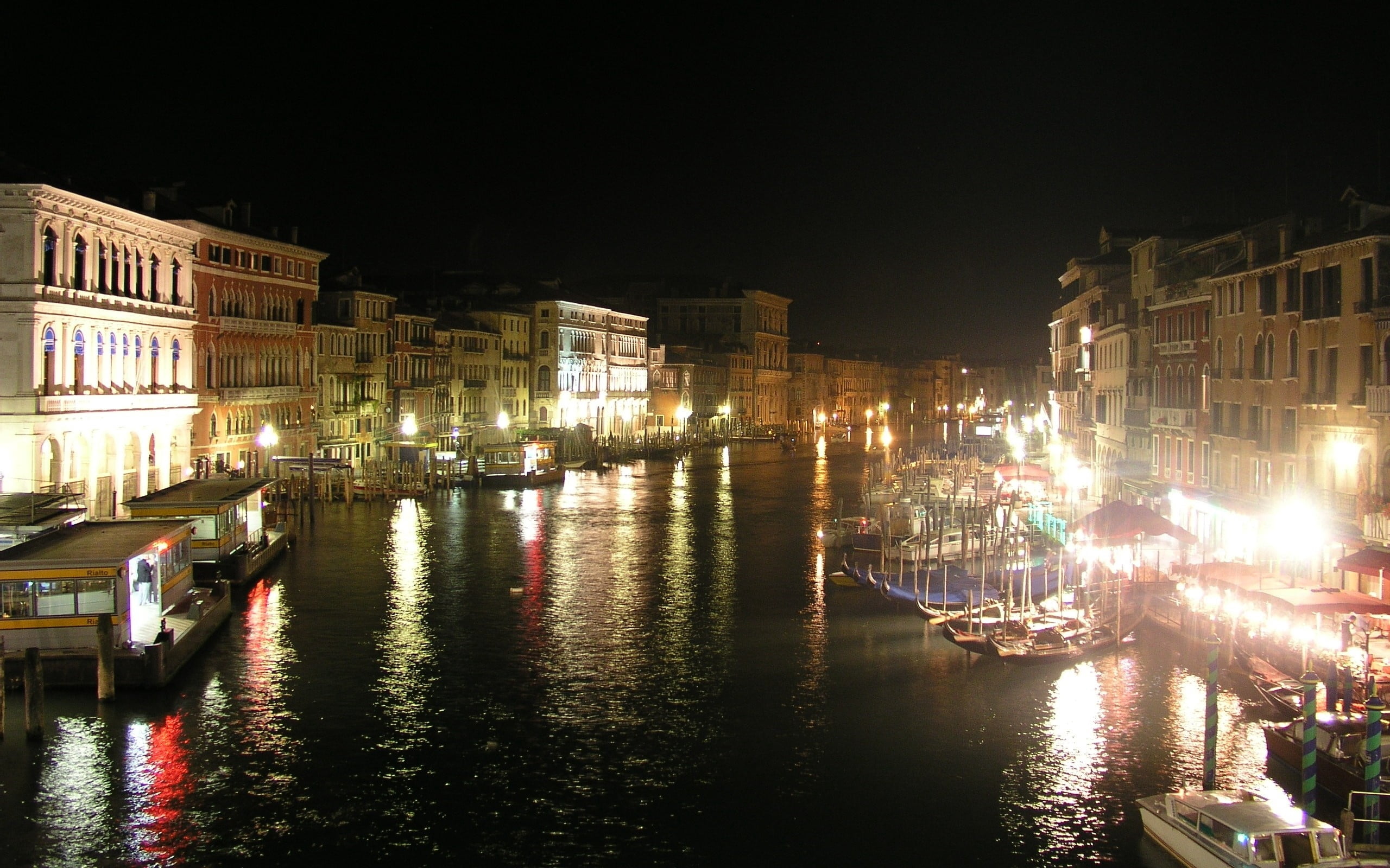 travel, gondola, white, building Exterior, sky, street, italian Culture, italy, night, rialto Bridge, illuminated, sailboat, moored, transportation, mode of transportation, HD Wallpaper