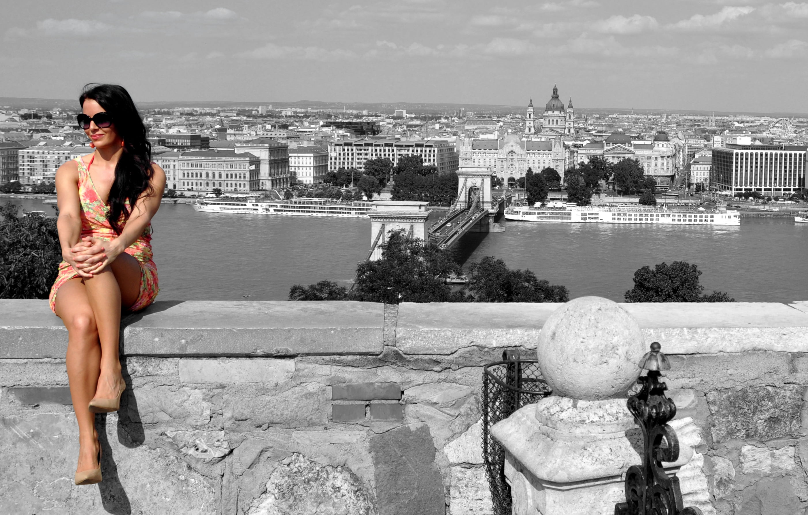 high heels, outdoors, river, standing, selective coloring, cruise ship, Hungarian, Budapest, women with shades, building, hairstyle, Chain Bridge, Hungary, HD Wallpaper
