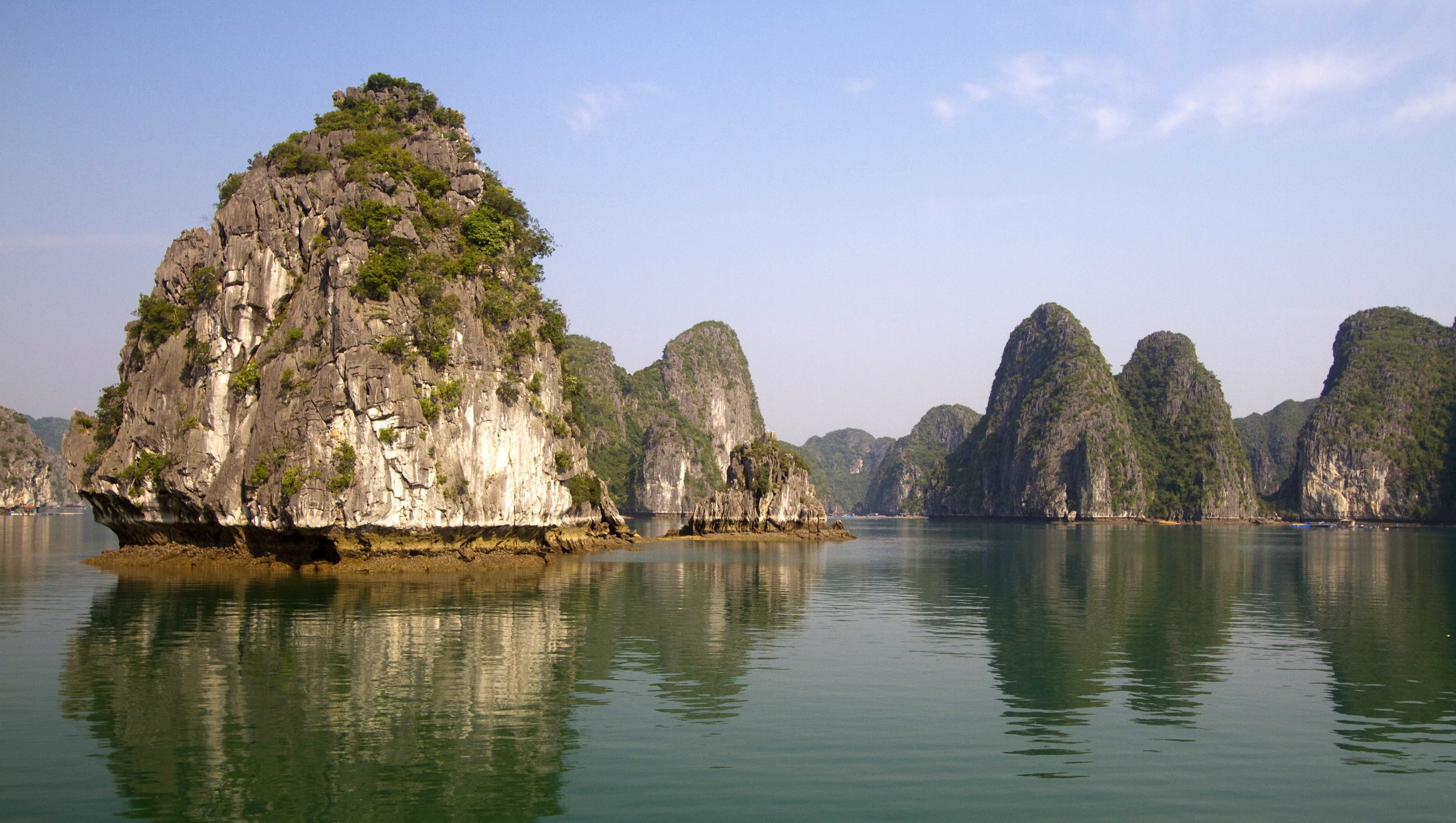 4K, bay, outdoors, tranquility, scenics - nature, solid, reflection, landscape, rock formation, water, travel destinations, sea, beauty in nature, tranquil scene, HD Wallpaper