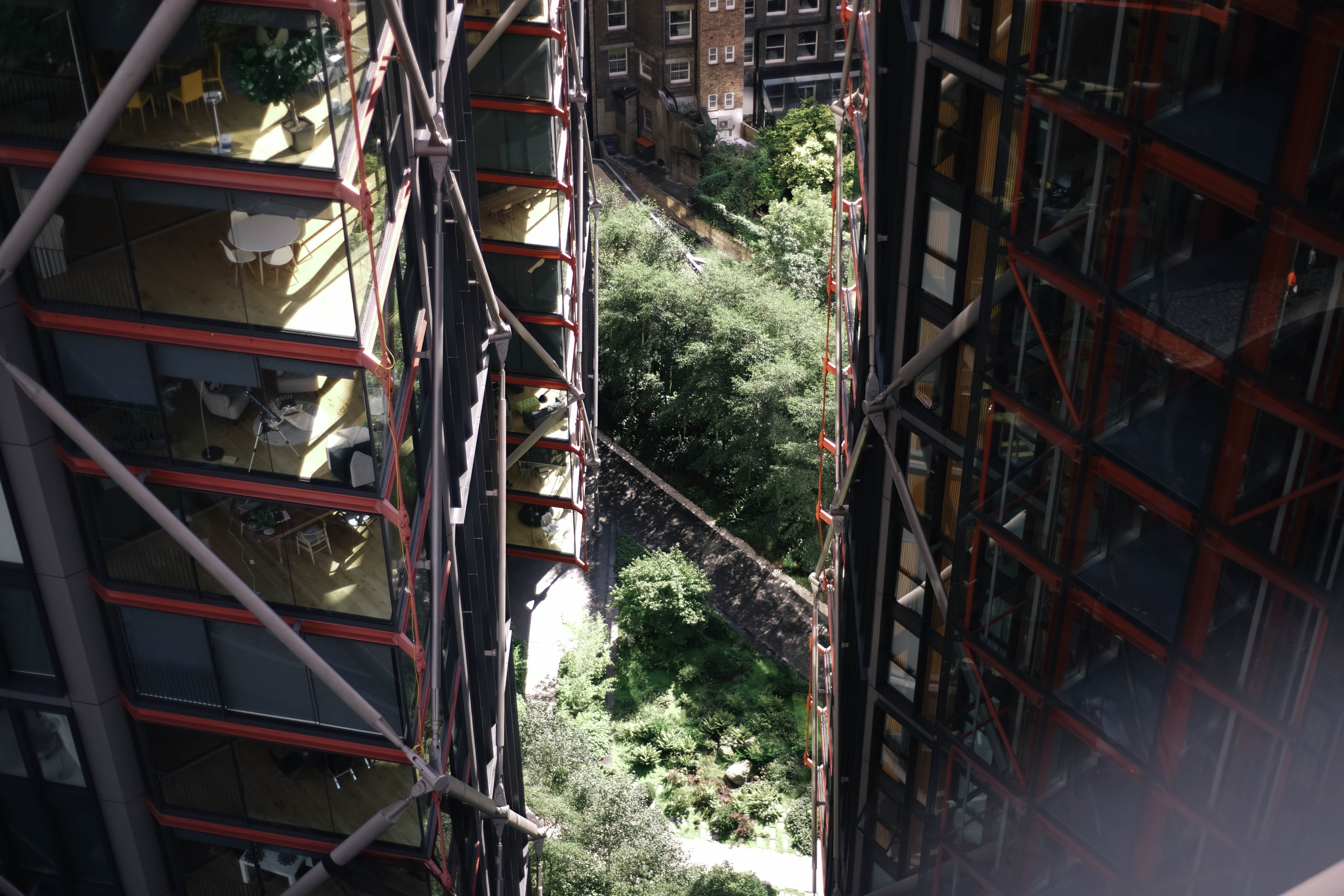 built structure, high angle view, architecture, cityscape, mode of transportation, public transportation, urban, plant, no people, track, train, waterloo, HD Wallpaper