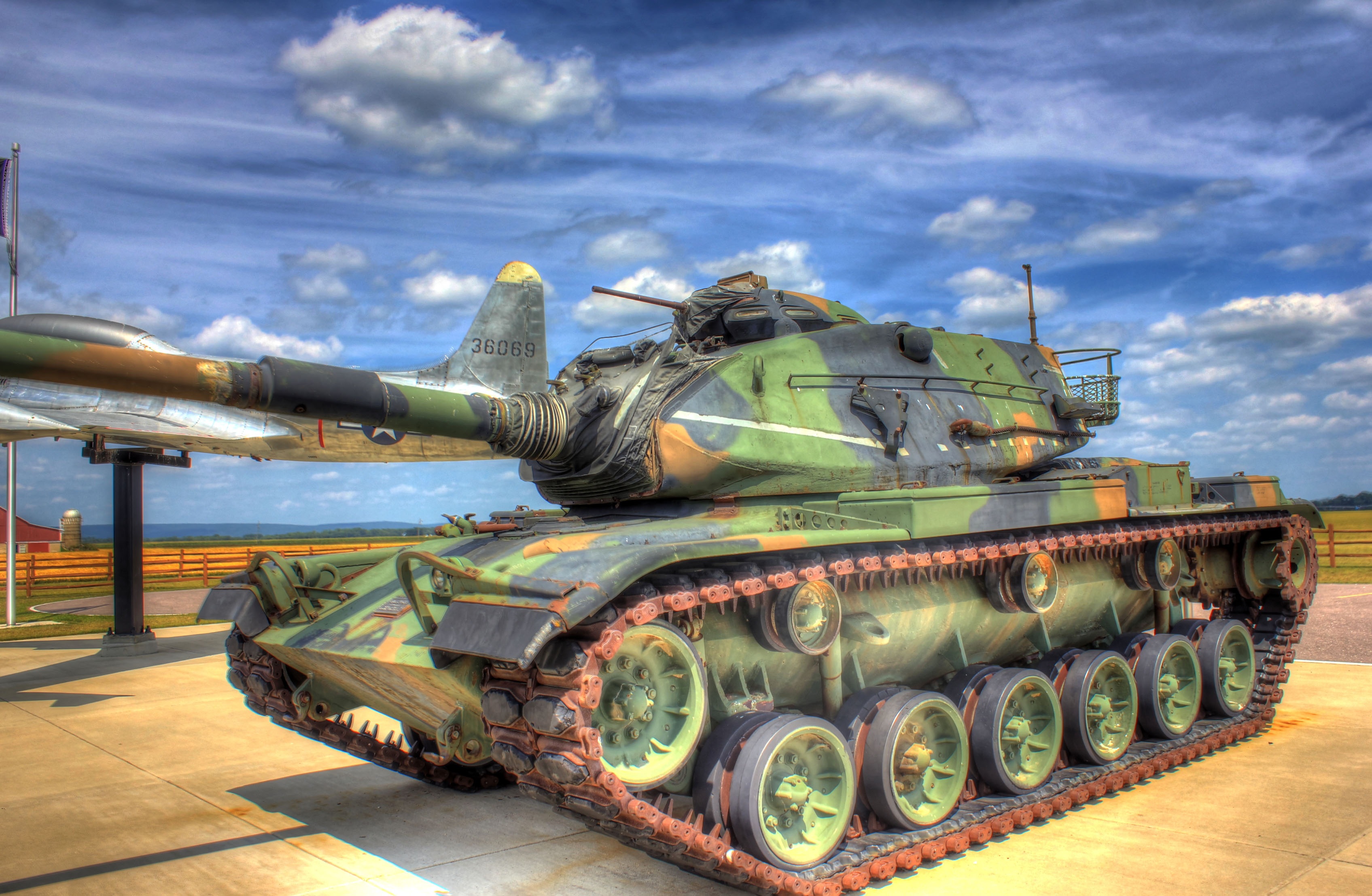 cloud - sky, army, fighter, tank, clouds, the past, day, hdr, transportation, wheel, armed Forces, armored Tank, vehicle, battle, weapon, war, 2K, green, HD Wallpaper