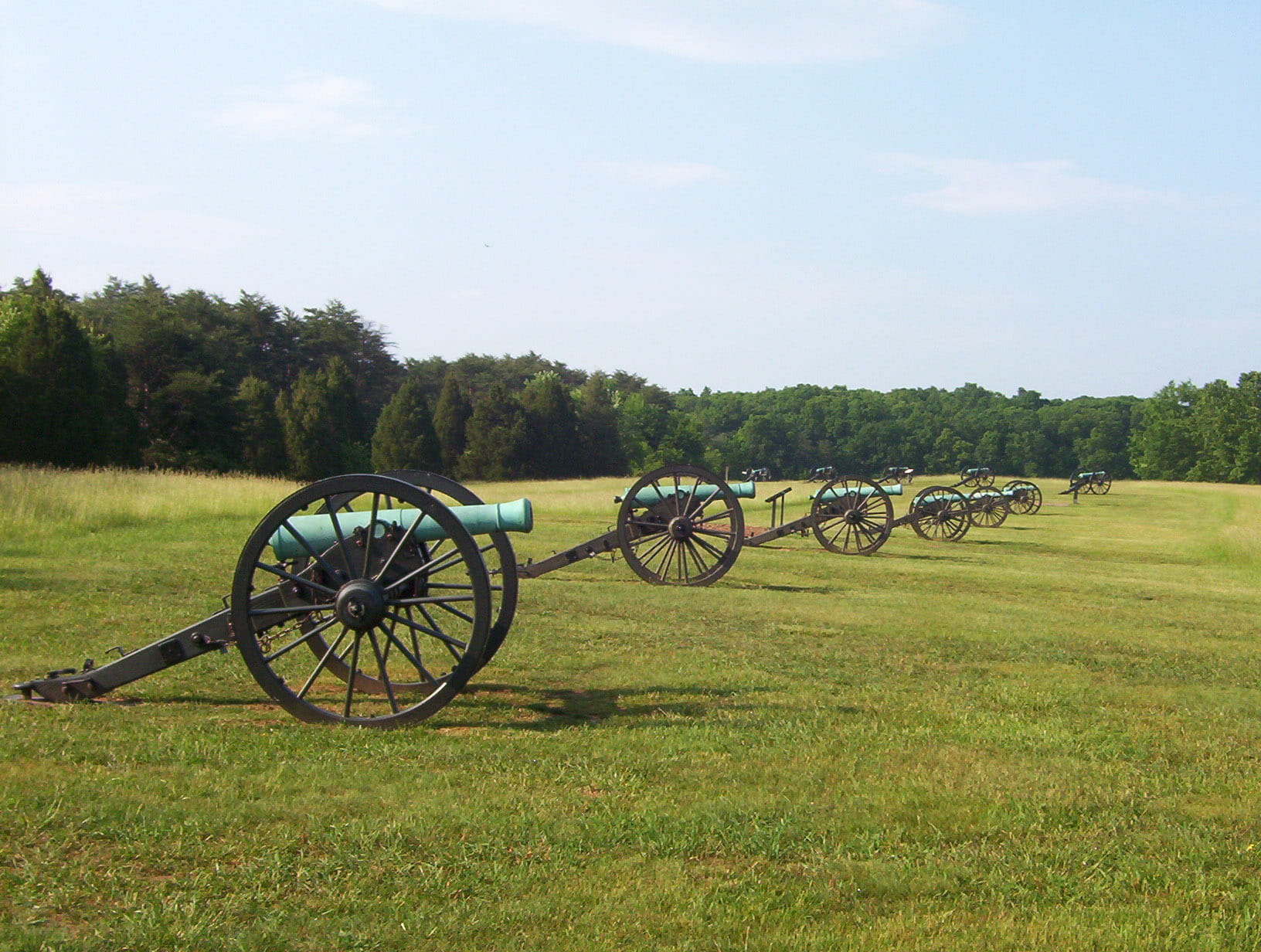 2nd battle of Bull Run, growth, field, manassas battlefield park, run, farm, nature, tranquil scene, sky, transportation, rural Scene, cannon, park, photos, HD Wallpaper