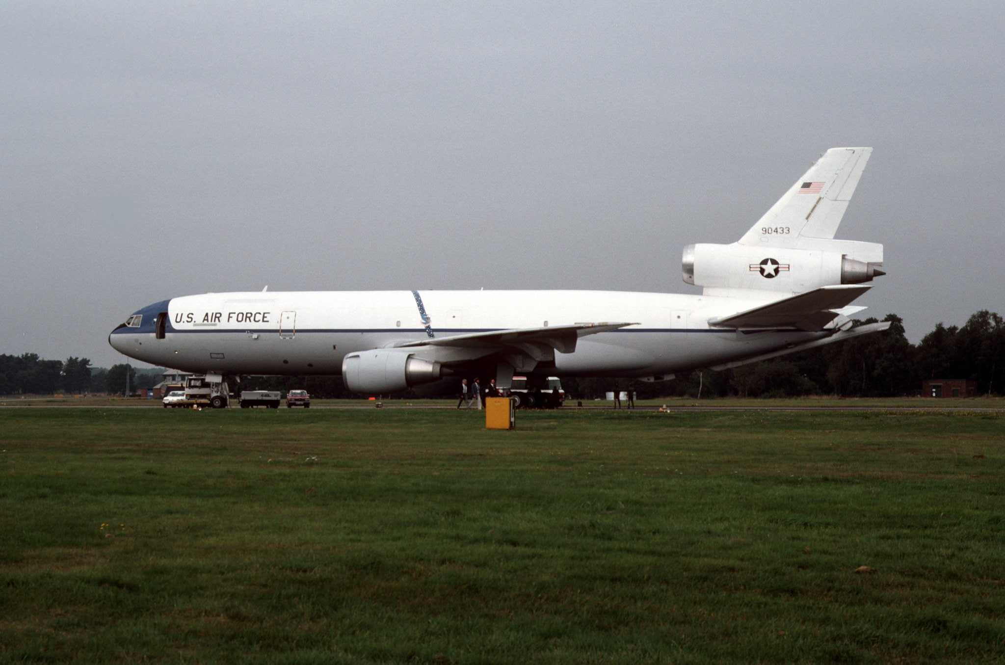 plane, aircrafts, army, airliner, airplane, cargo, douglas, mcdonnell, dc 10, 1080P, transport, tracker, HD Wallpaper