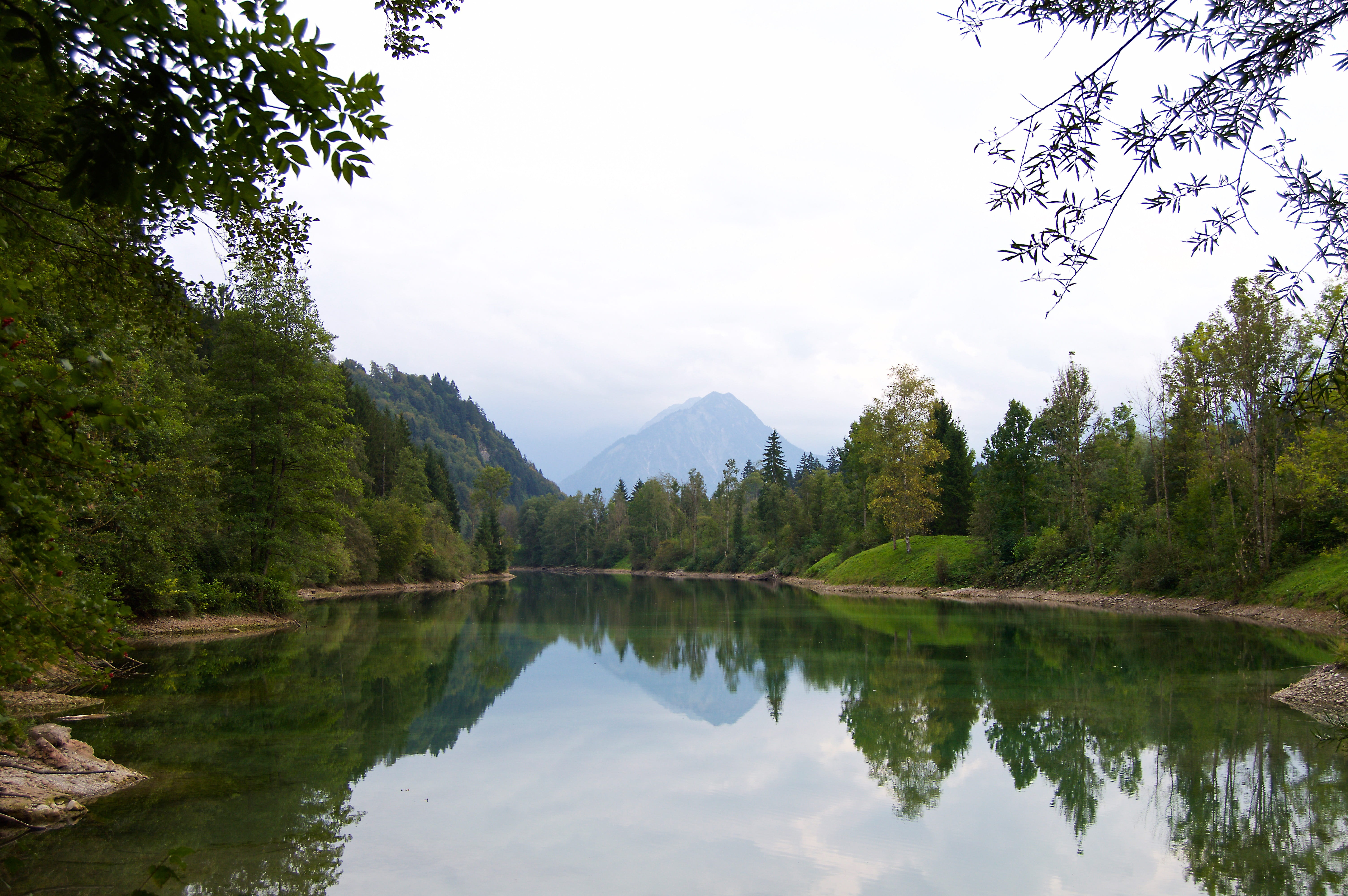non-urban scene, mood, Lake, waterfront, idyllic, tranquility, scenics, nature conservation, day, 5K, no people, forest, reflection lake, bank, silent, HD Wallpaper