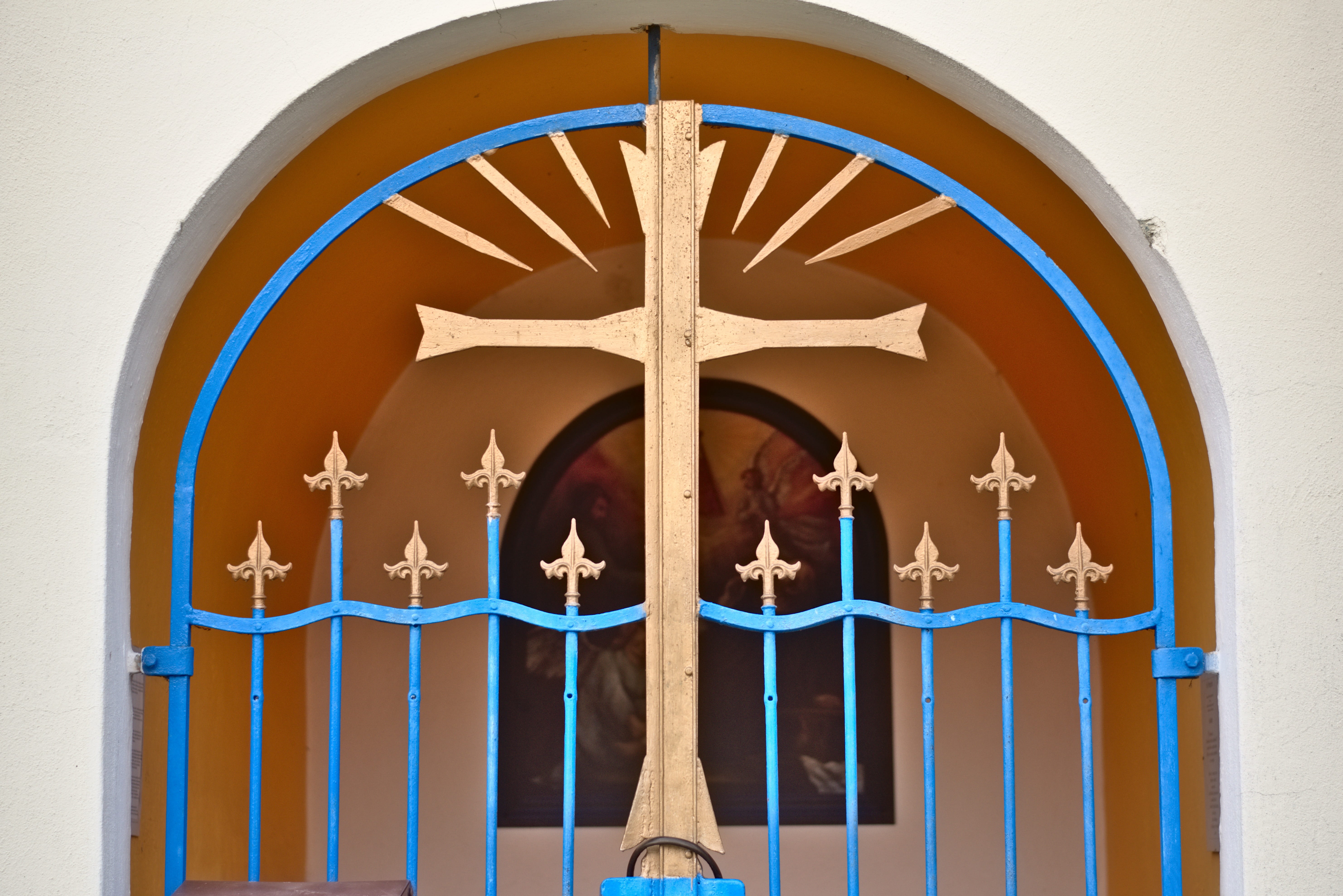place of worship, day, arch, ornate, outdoors, wall - building feature, chapel, metal, window, 5K, humility, st, building, cross, faith, building exterior, HD Wallpaper