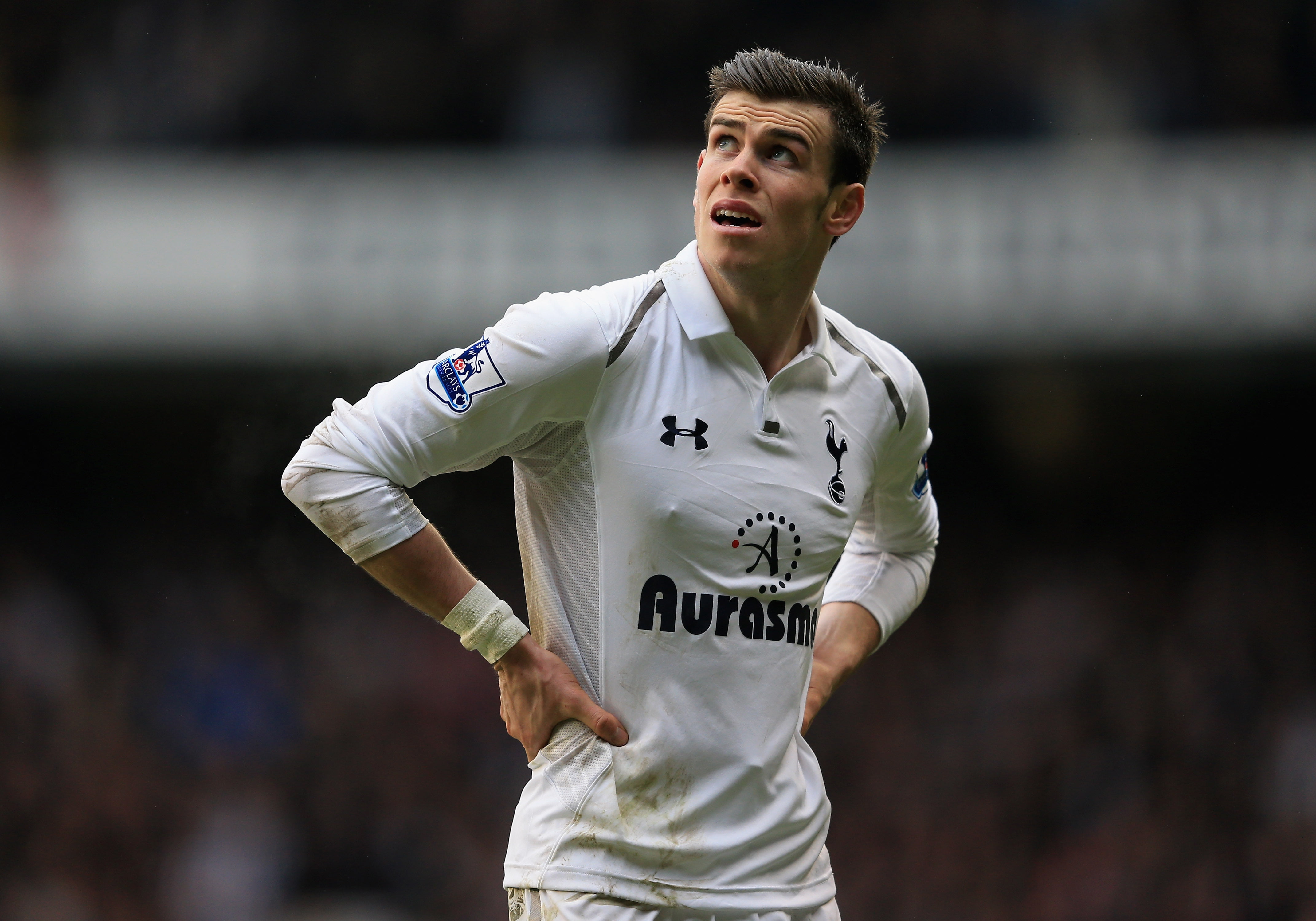 leisure activity, lifestyles, soccer, one person, England, Player, Gareth Bale, front view, day, casual clothing, white, men, real people, armour, Tottenham Hotspur Football Club, HD Wallpaper