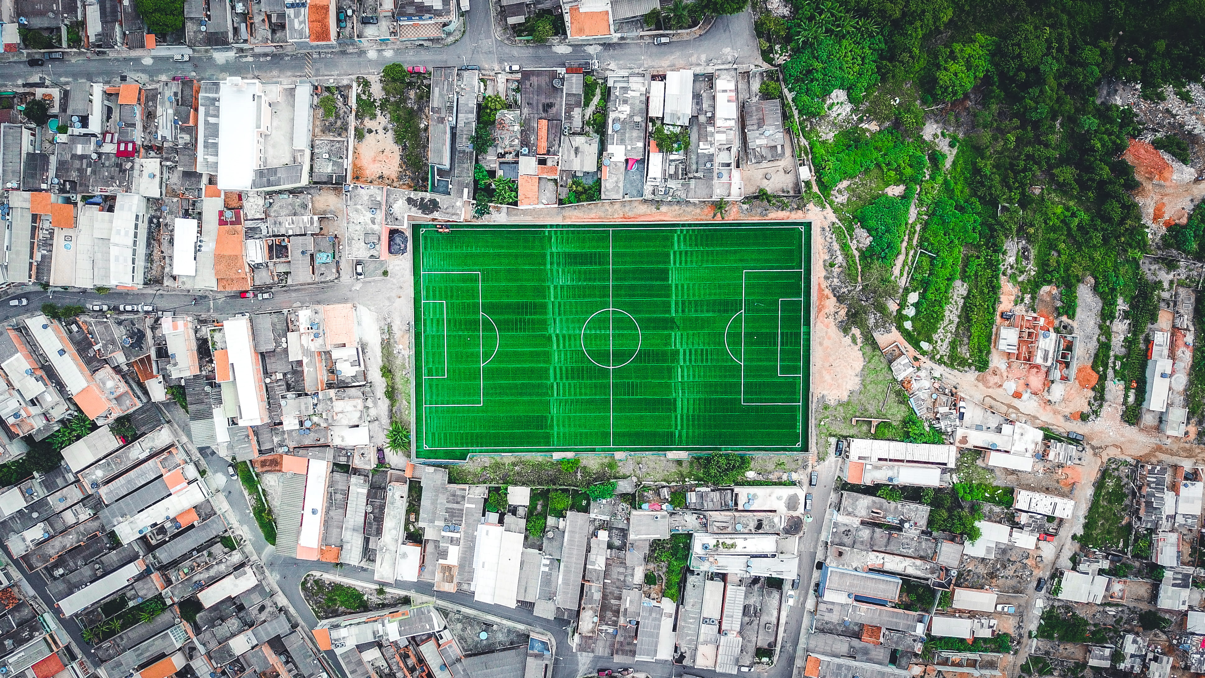 no people, city life, built structure, building, street, aerial view, text, football, architecture, building exterior, cityscape, sport, photography, city, HD Wallpaper