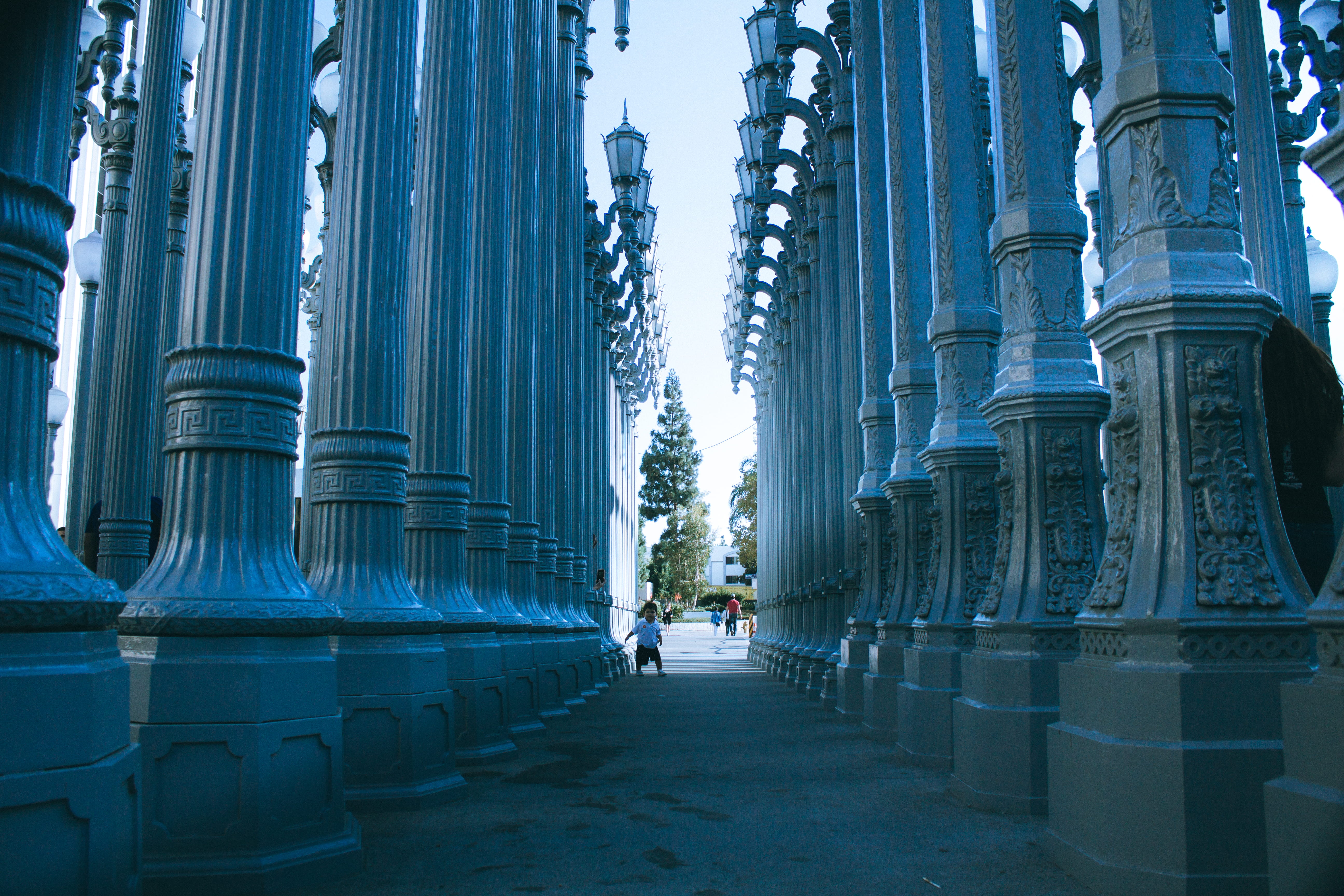 los angeles county museum of art, the past, tourism, travel, united states, building exterior, light, outdoors, skyscraper, architecture, sky, colonnade, HD Wallpaper